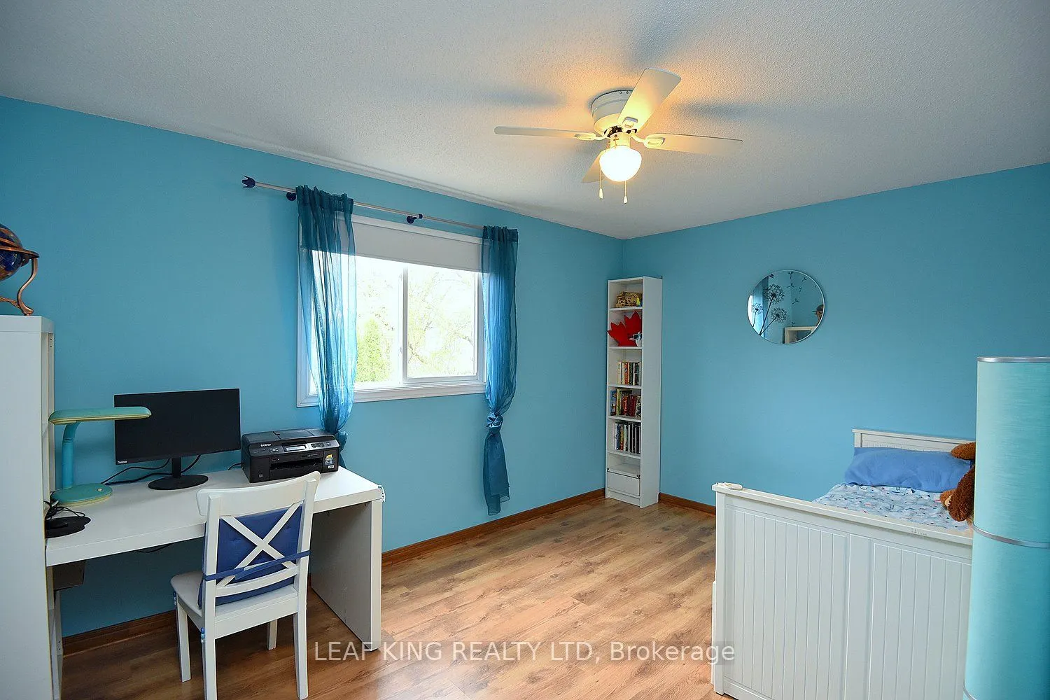 43 Niska Drive