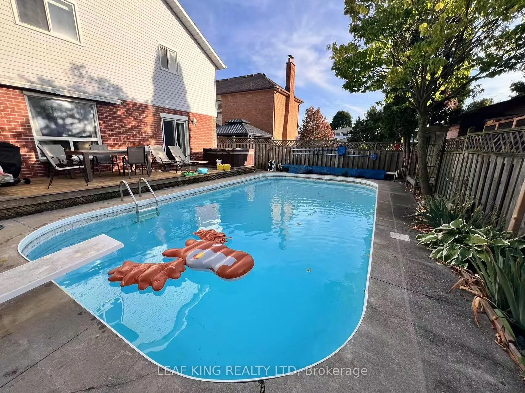 43 Niska Drive