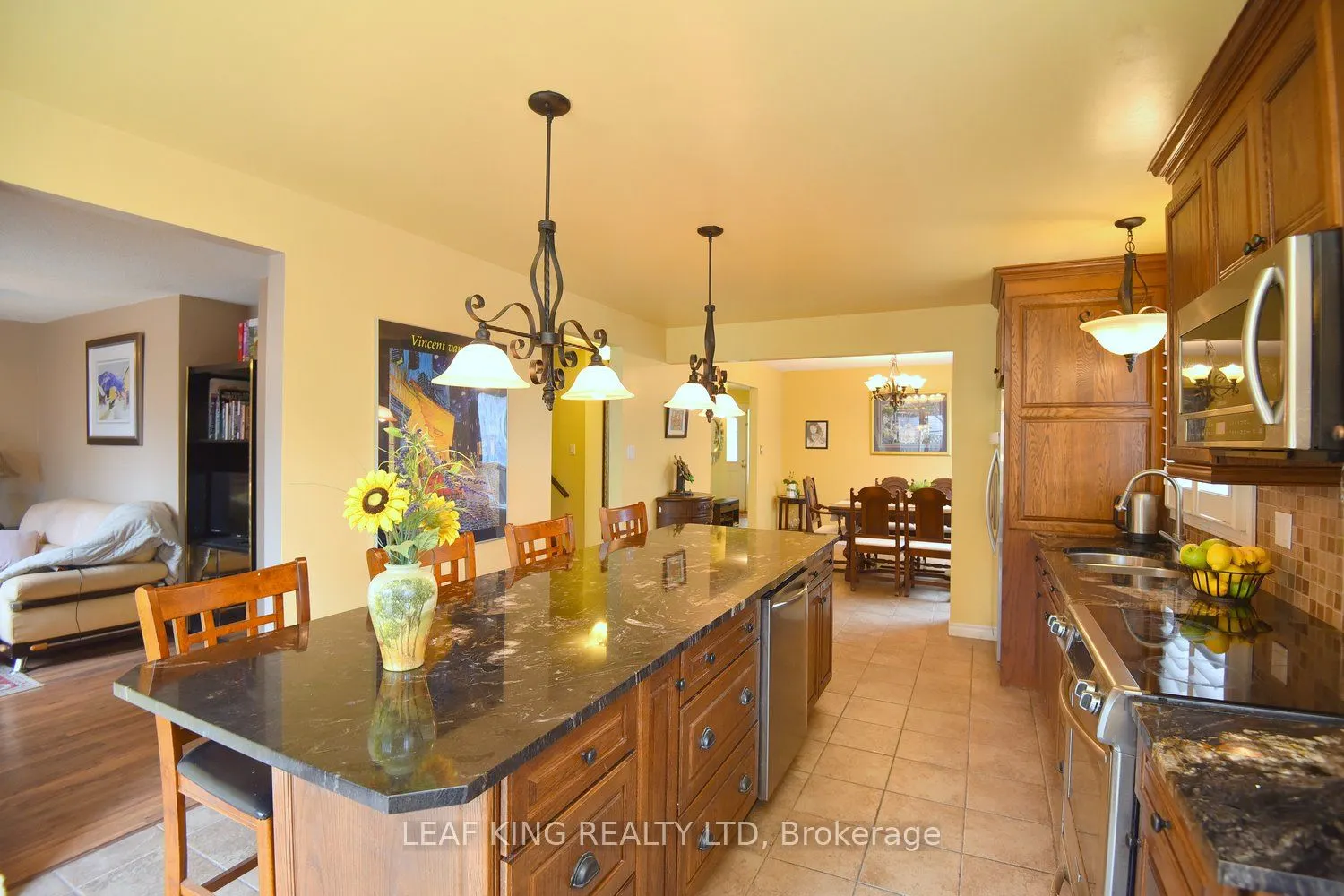 43 Niska Drive