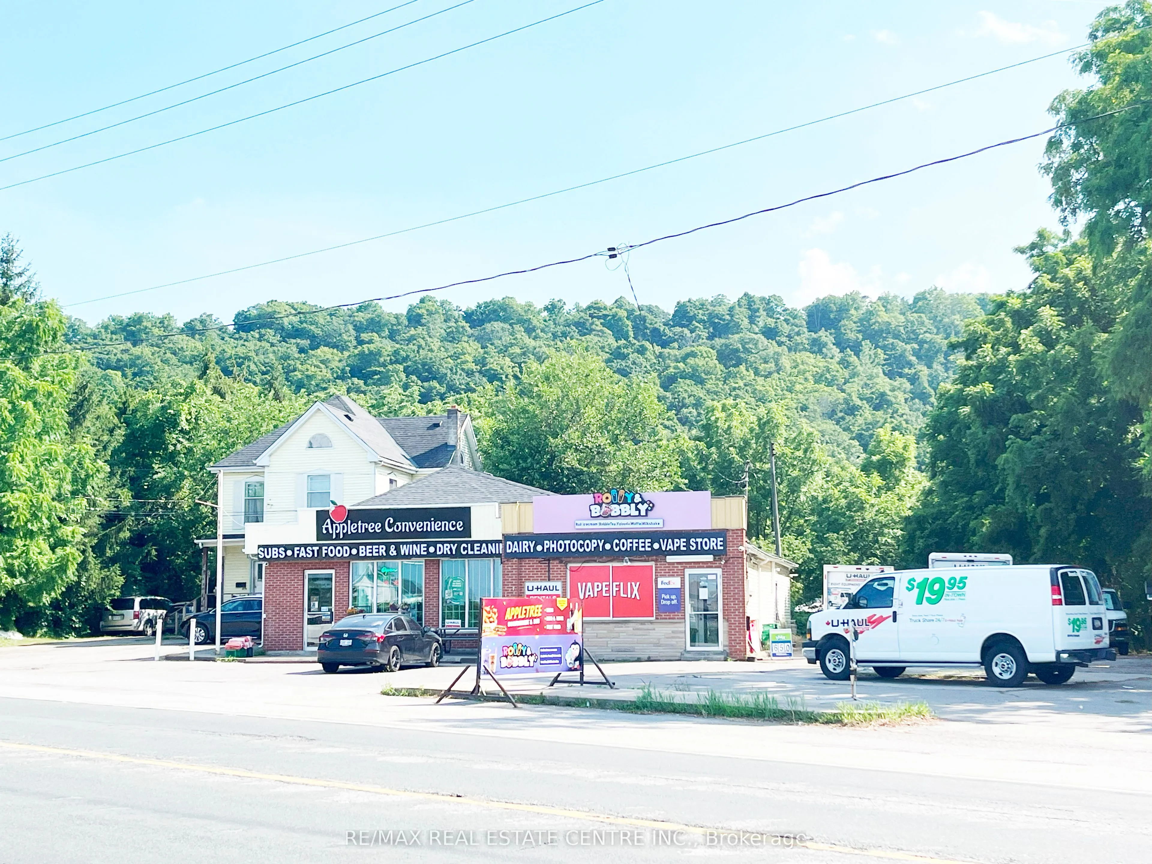 407-409 Main Street W