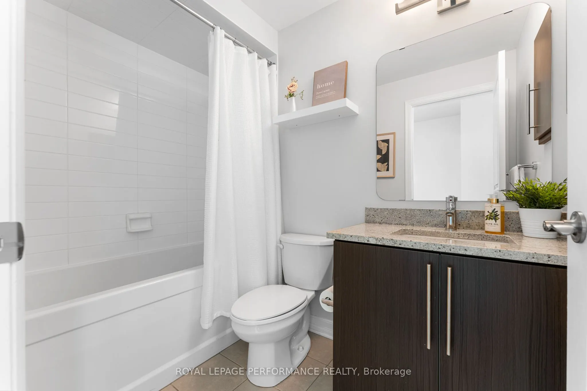 238 Besserer Street, #1504