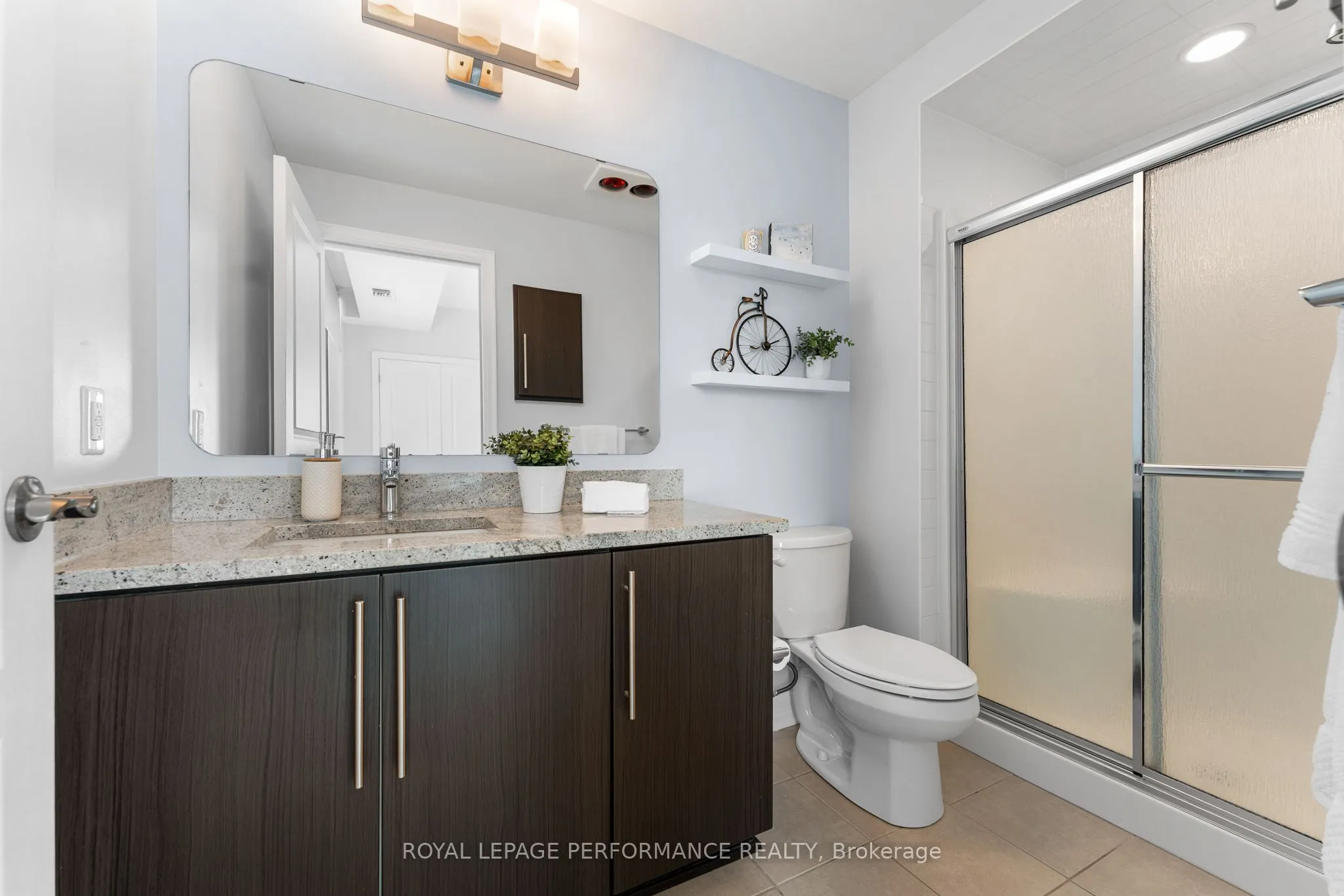 238 Besserer Street, #1504