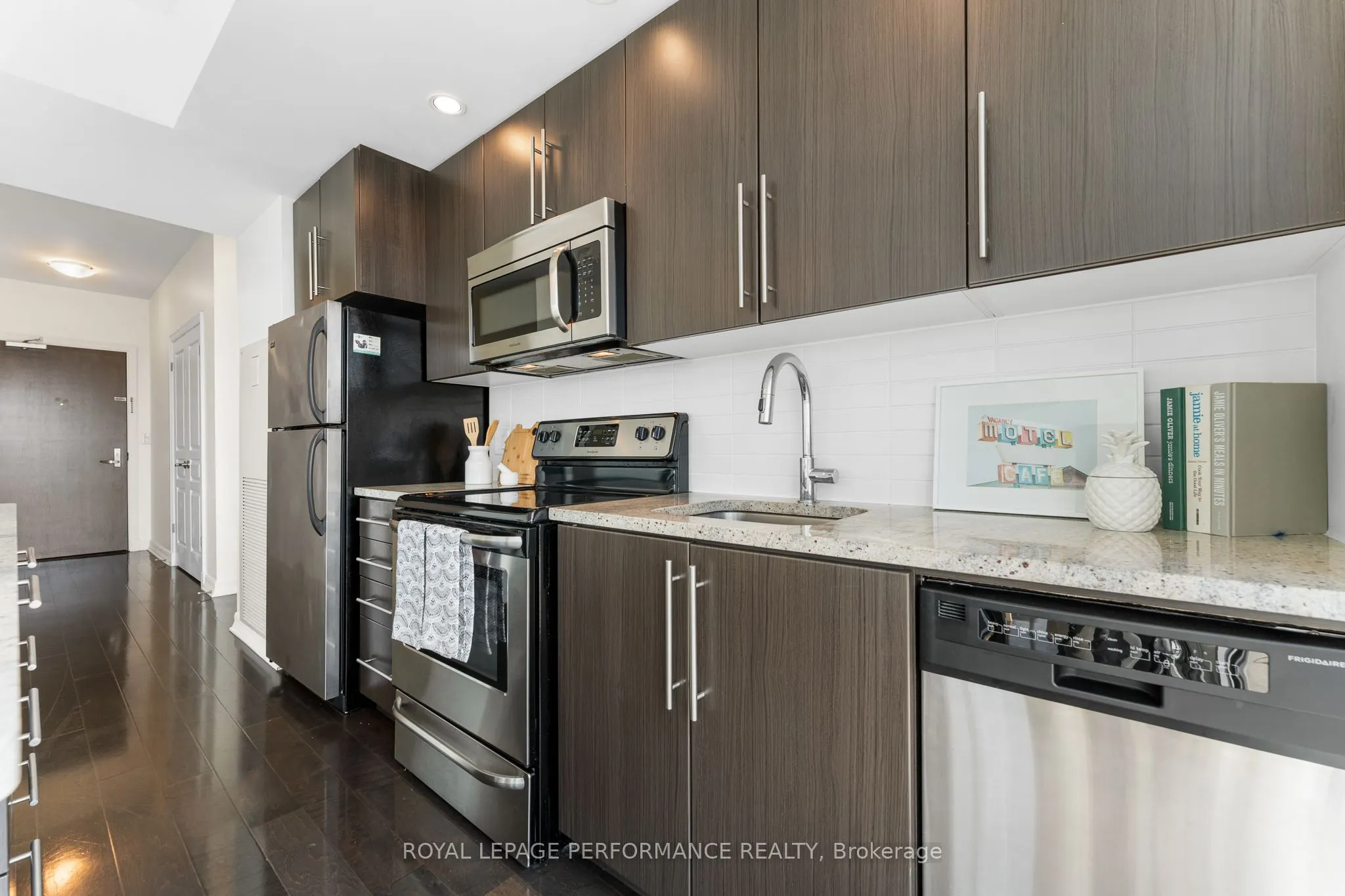 238 Besserer Street, #1504