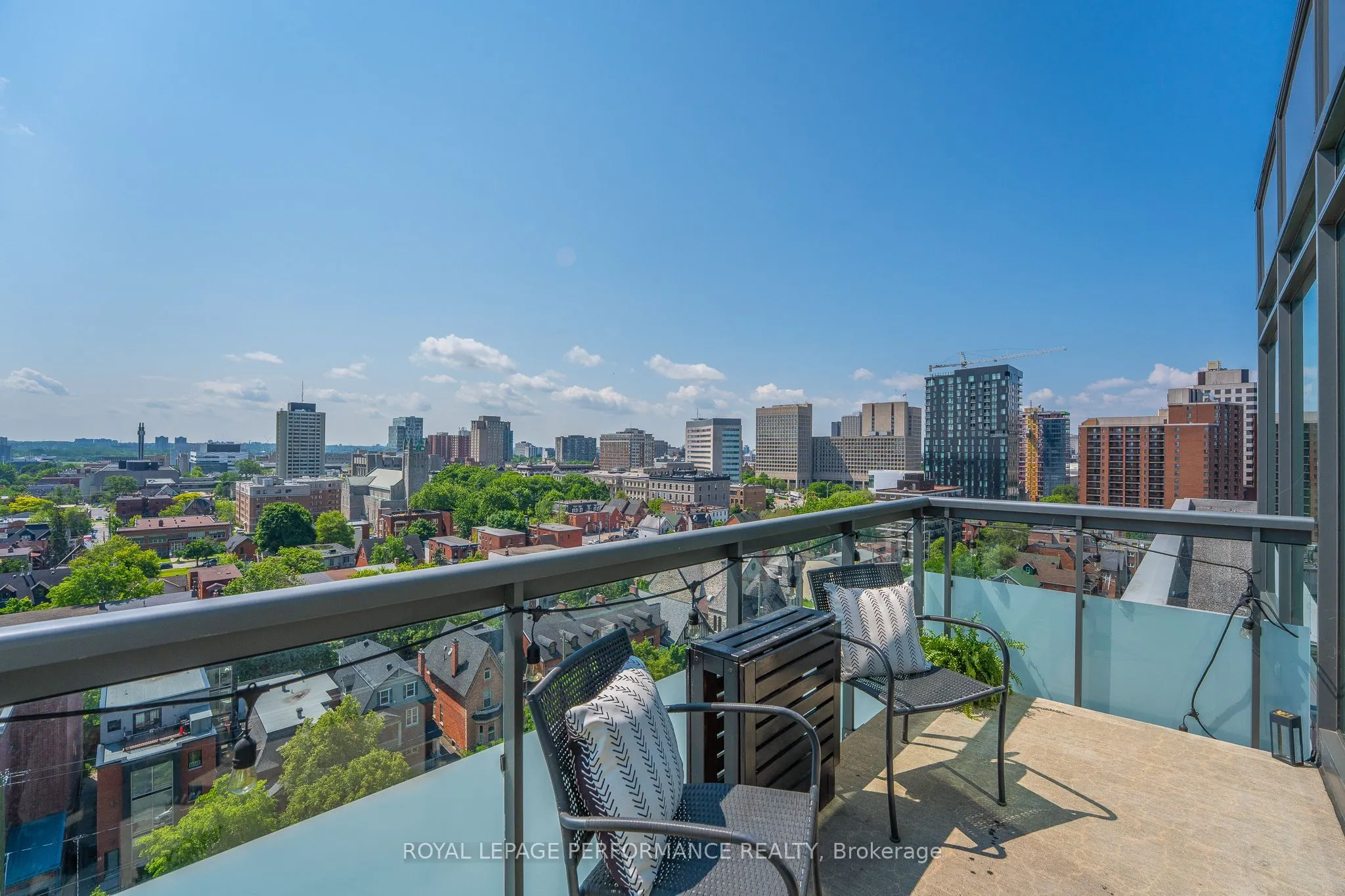 238 Besserer Street, #1504