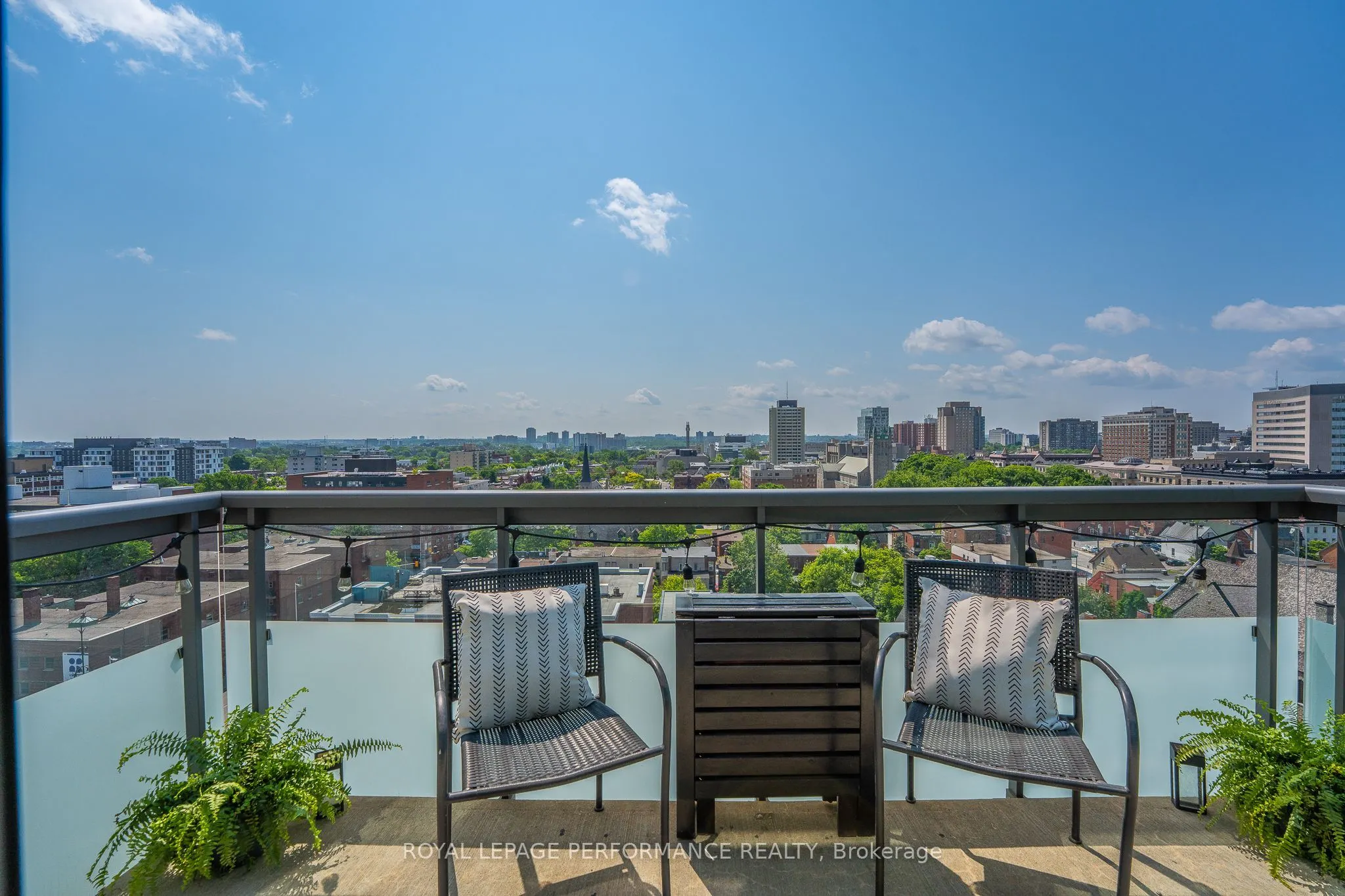 238 Besserer Street, #1504