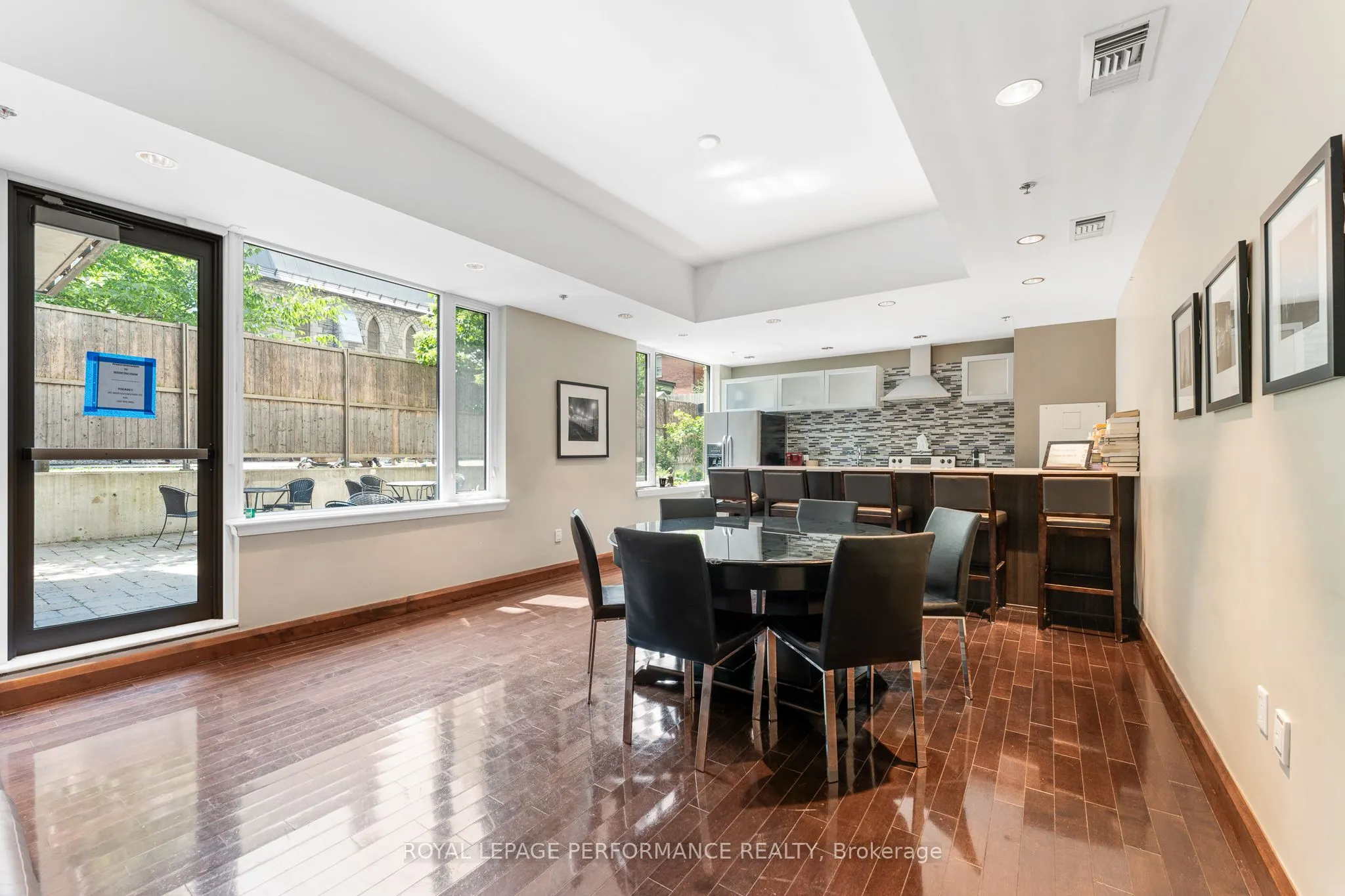 238 Besserer Street, #1504