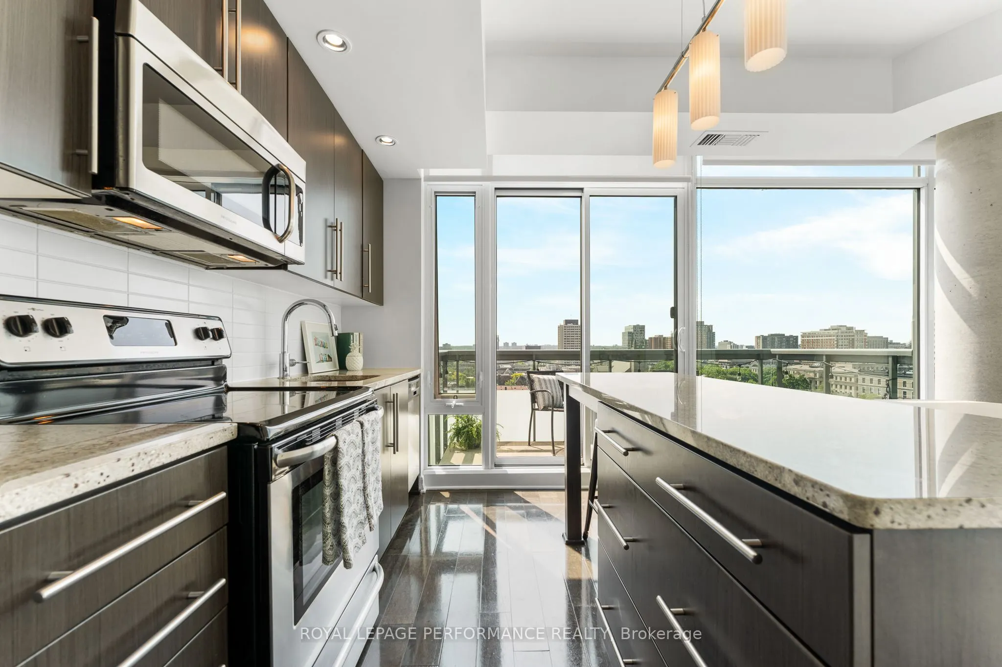 238 Besserer Street, #1504