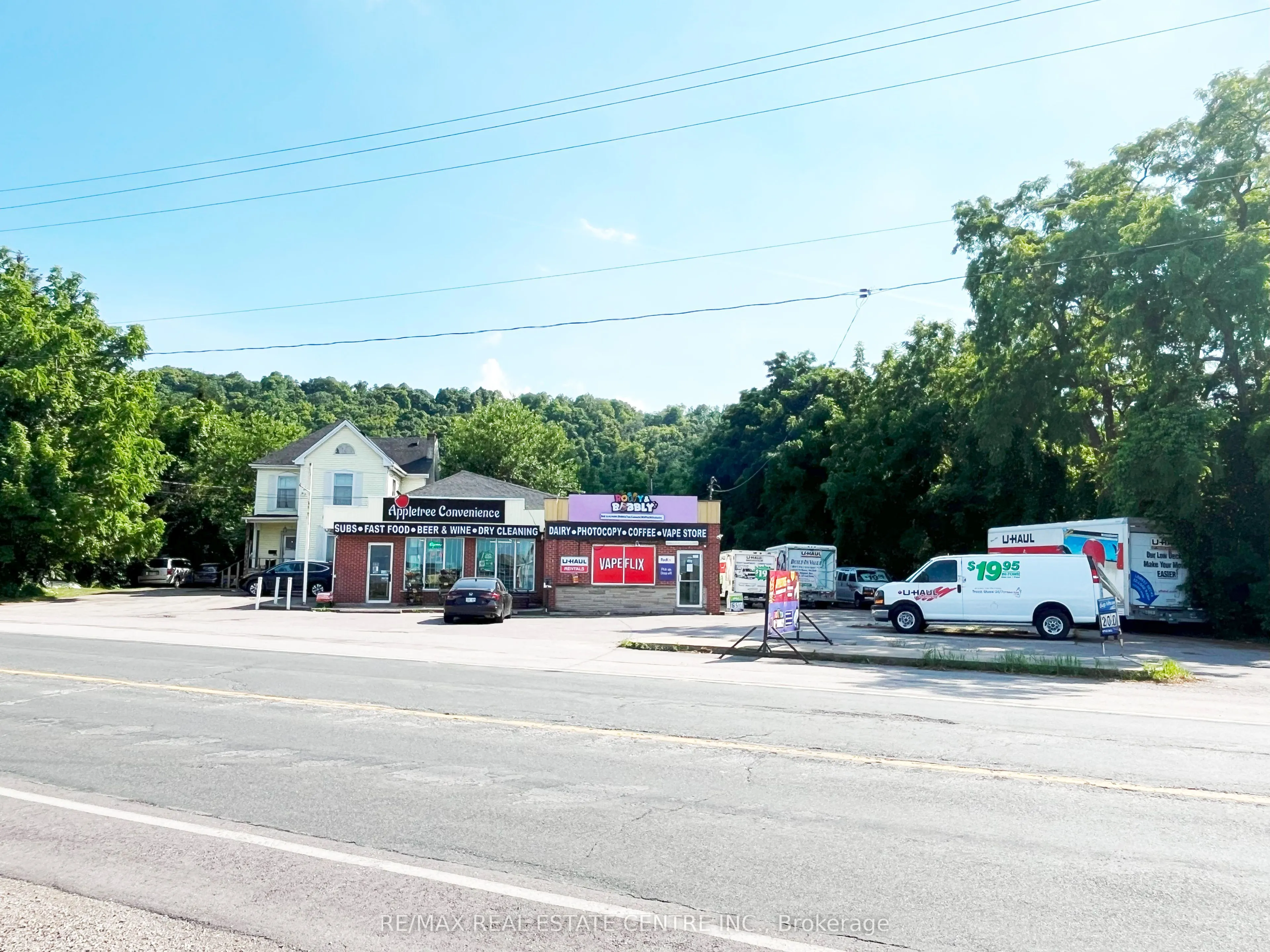 407-409 Main Street W
