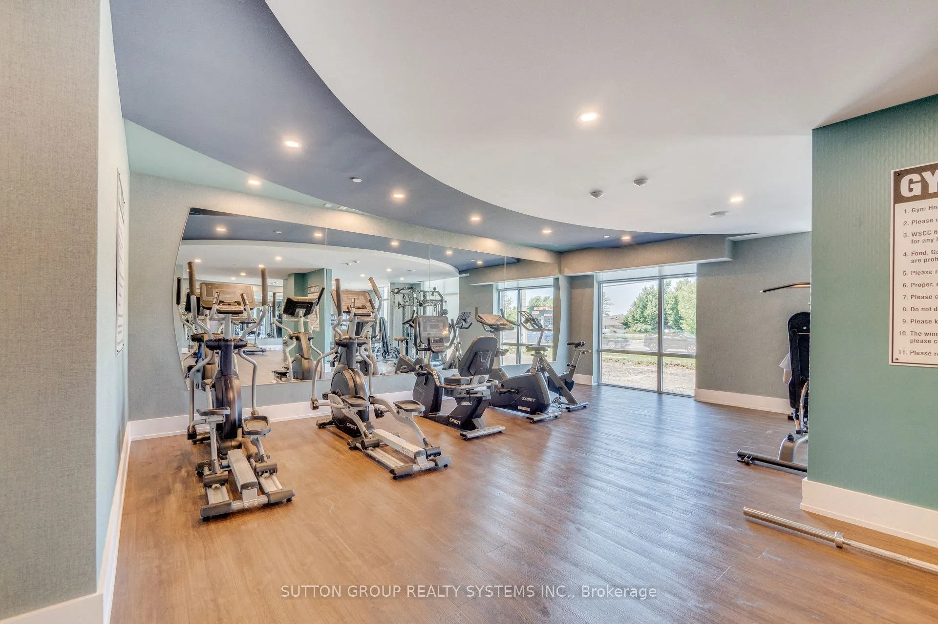 460 Dundas Street E, #231