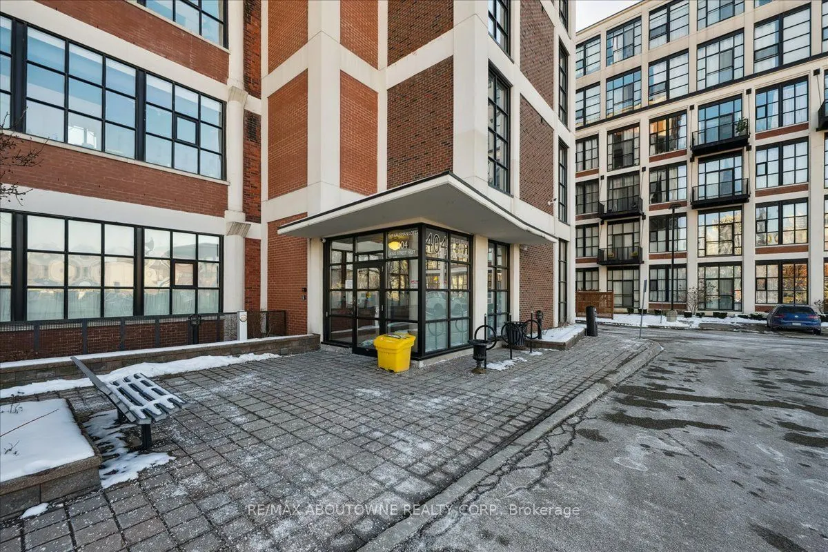 404 King Street W, #232