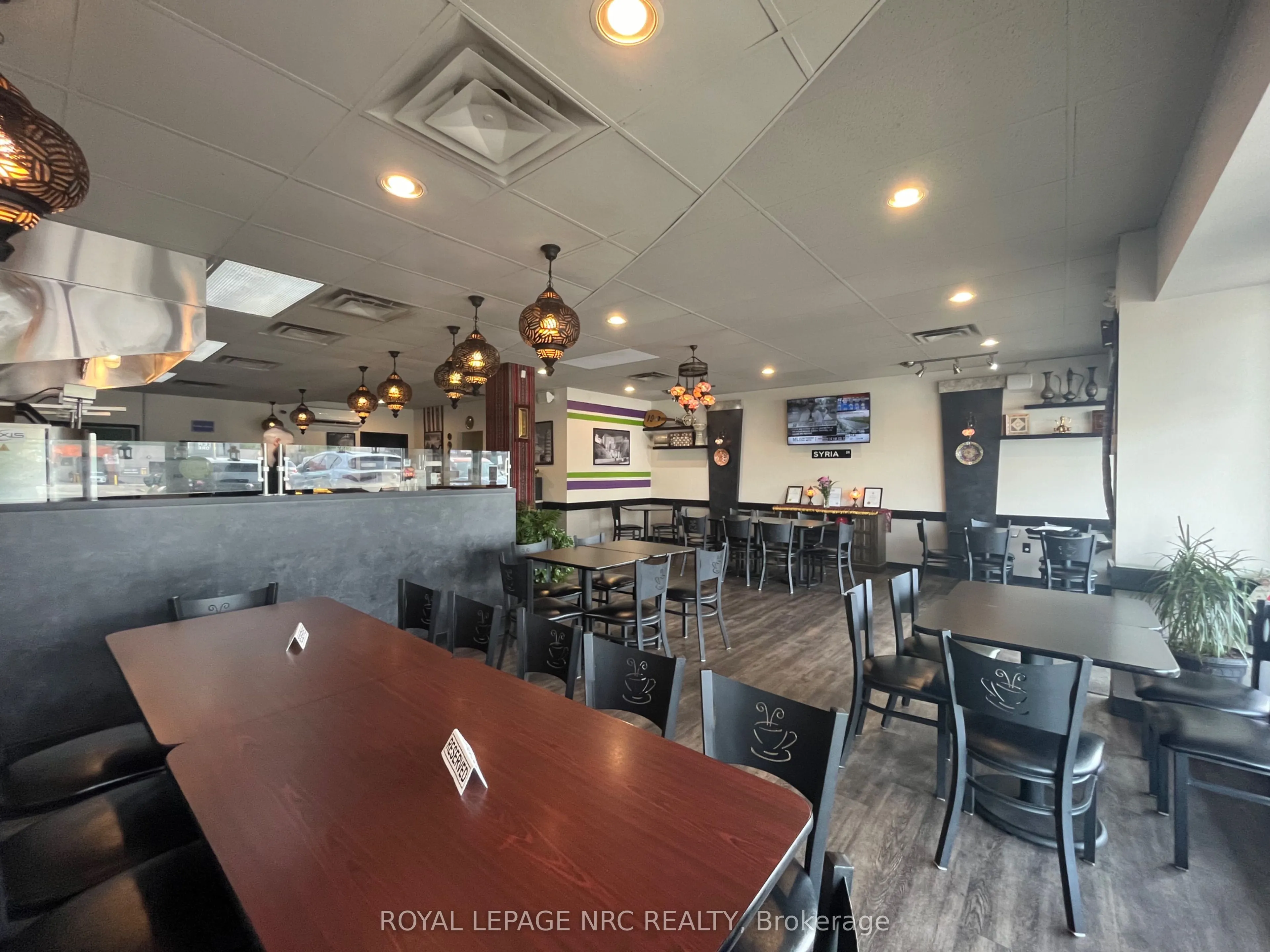 6734 Lundy's Lane, #4