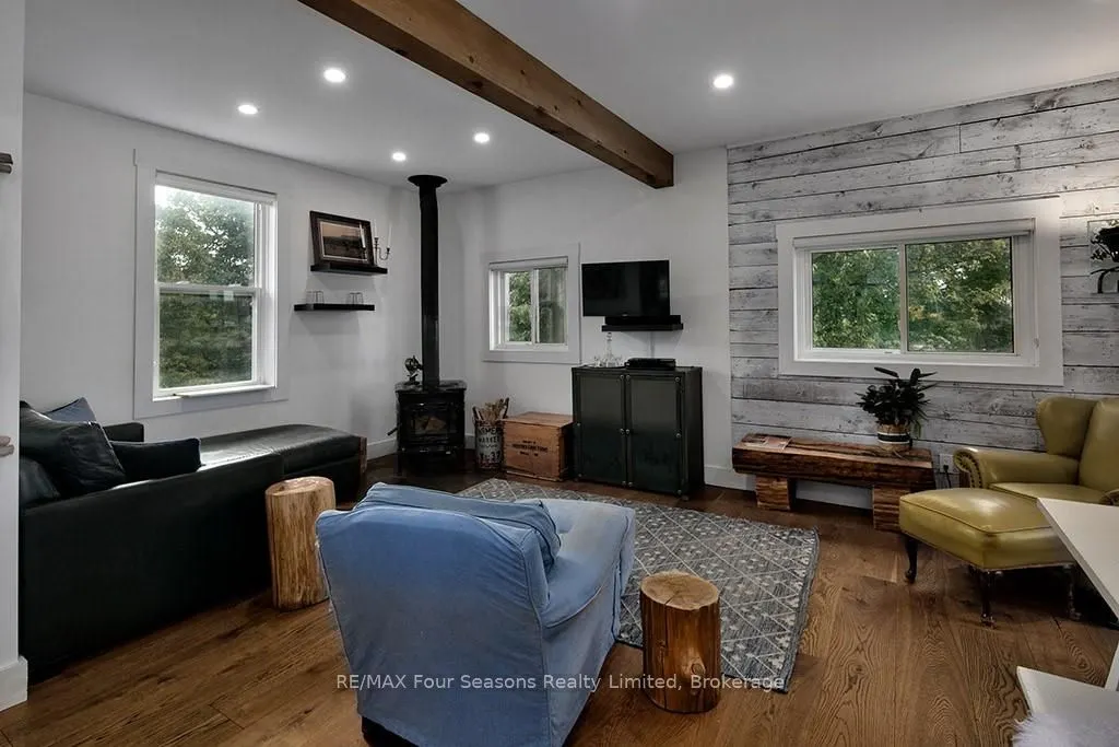 495529 Grey Road 2