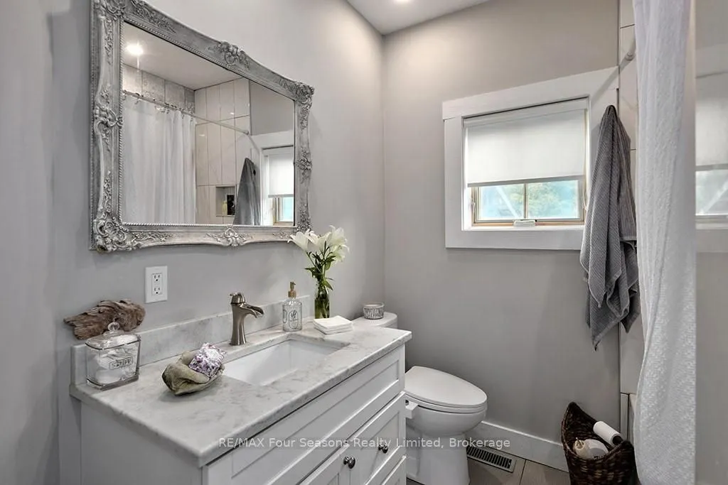 495529 Grey Road 2