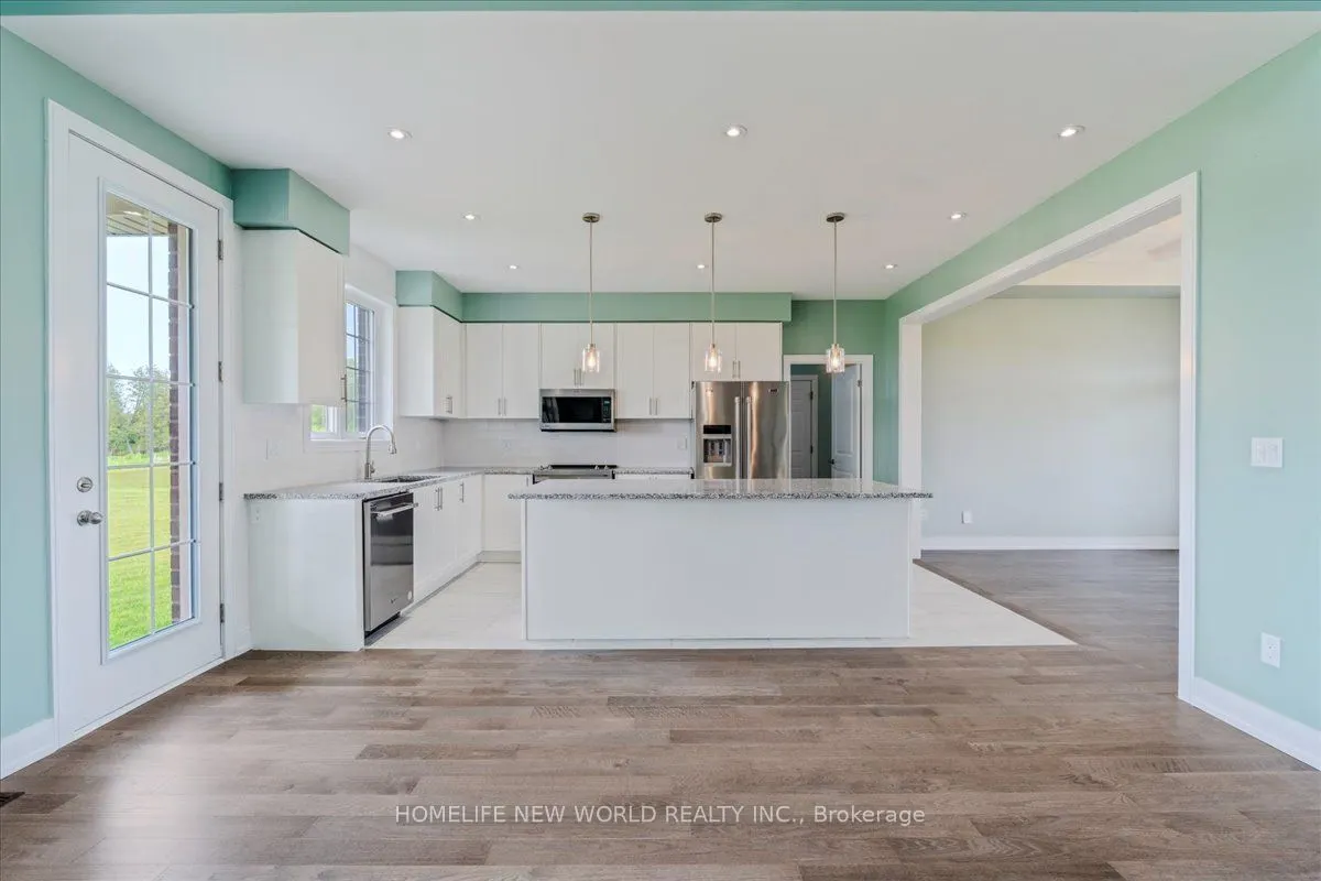 2 Bay Vista Gate