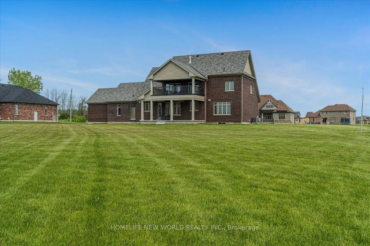 2 Bay Vista Gate