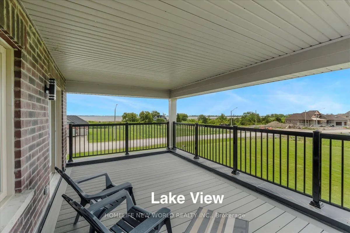 2 Bay Vista Gate