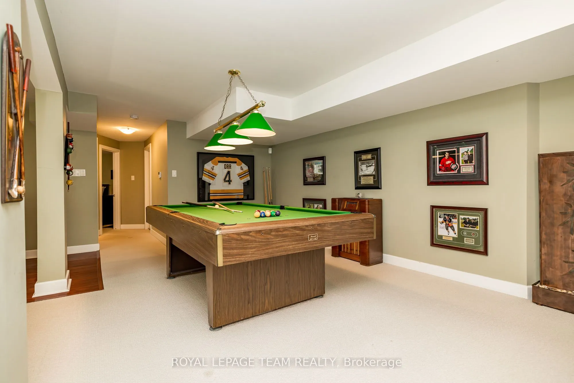 19 Turtle Point Private