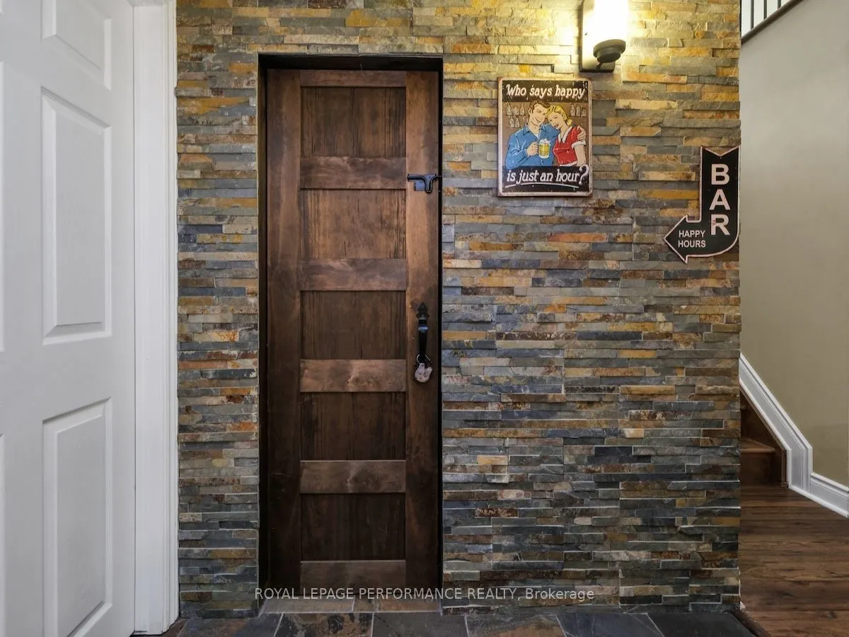 128 Station Trail