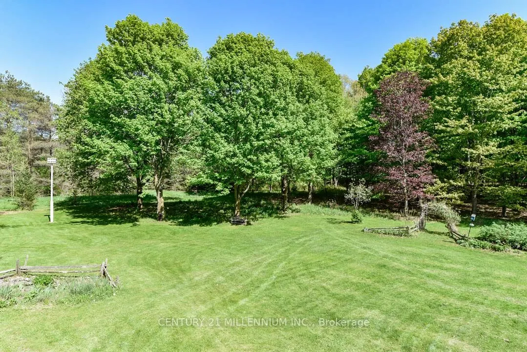 248504 5 Sideroad