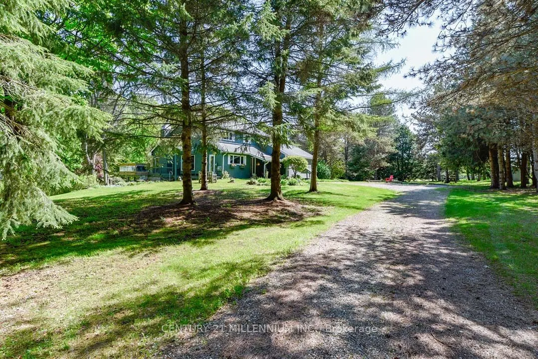 248504 5 Sideroad
