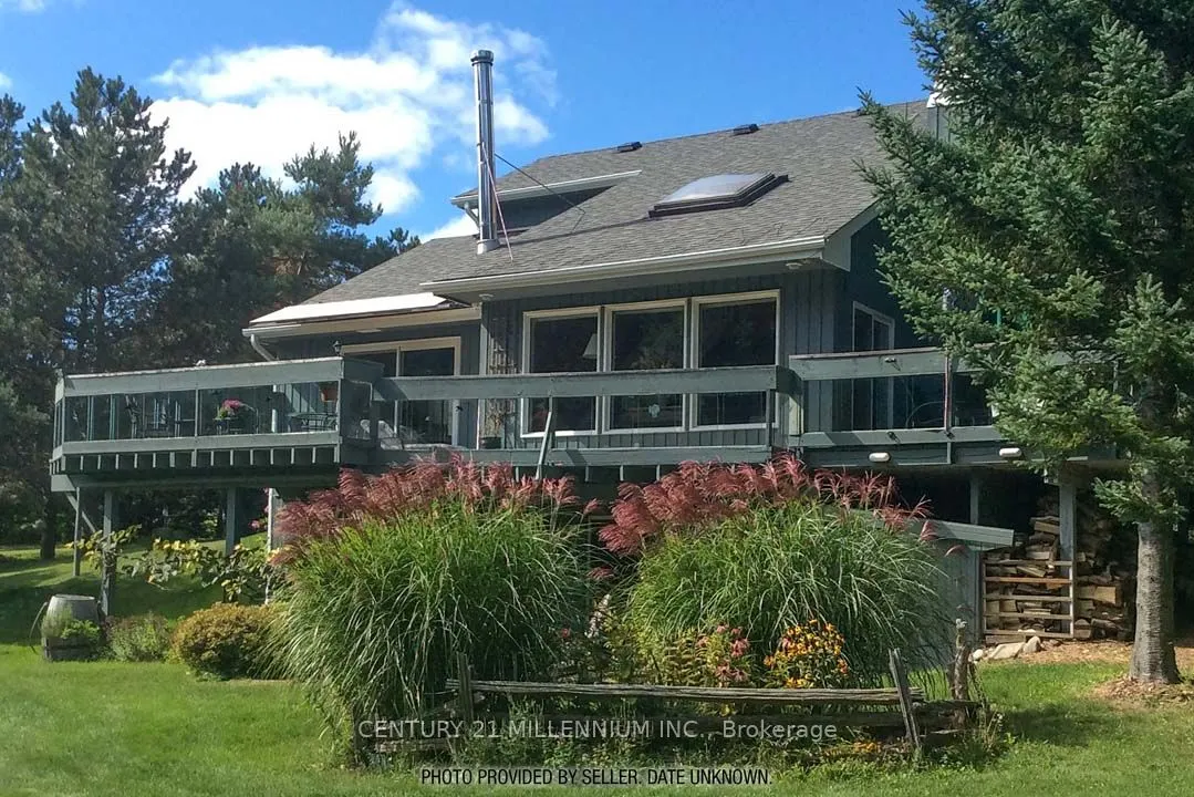 248504 5 Sideroad