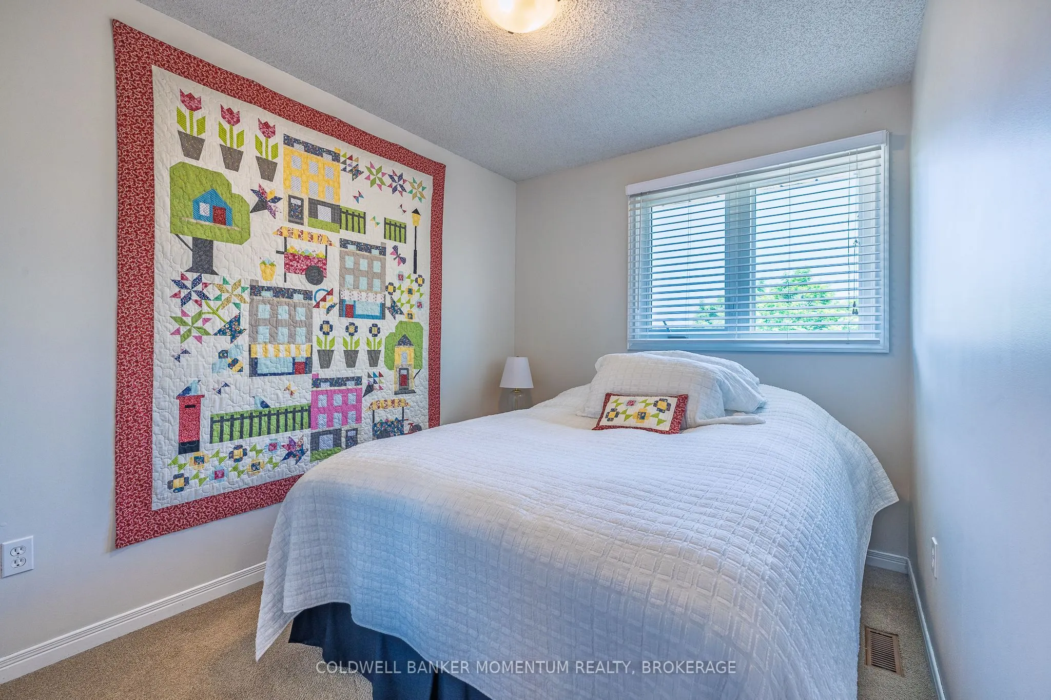 4544 IVY GARDENS Crescent