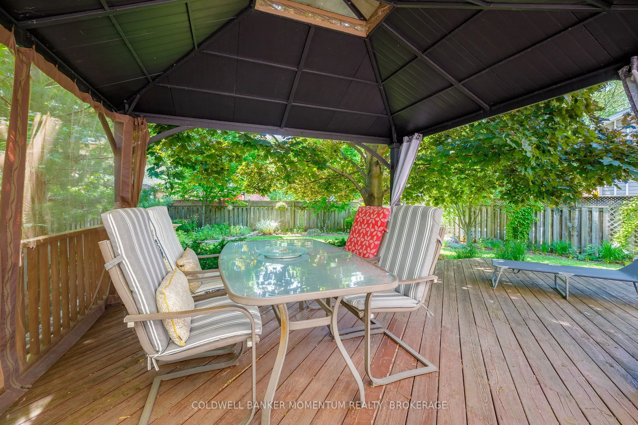 4544 IVY GARDENS Crescent