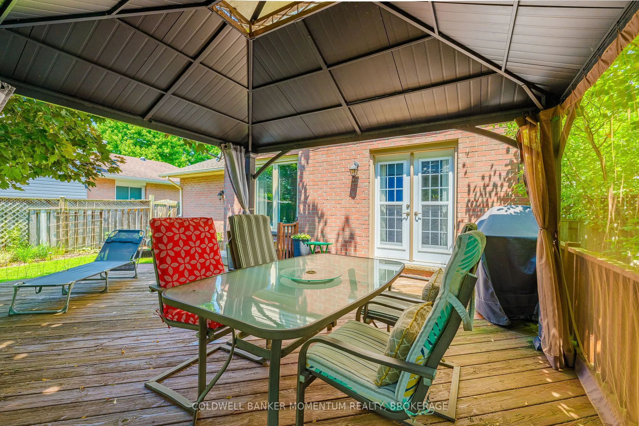 4544 IVY GARDENS Crescent