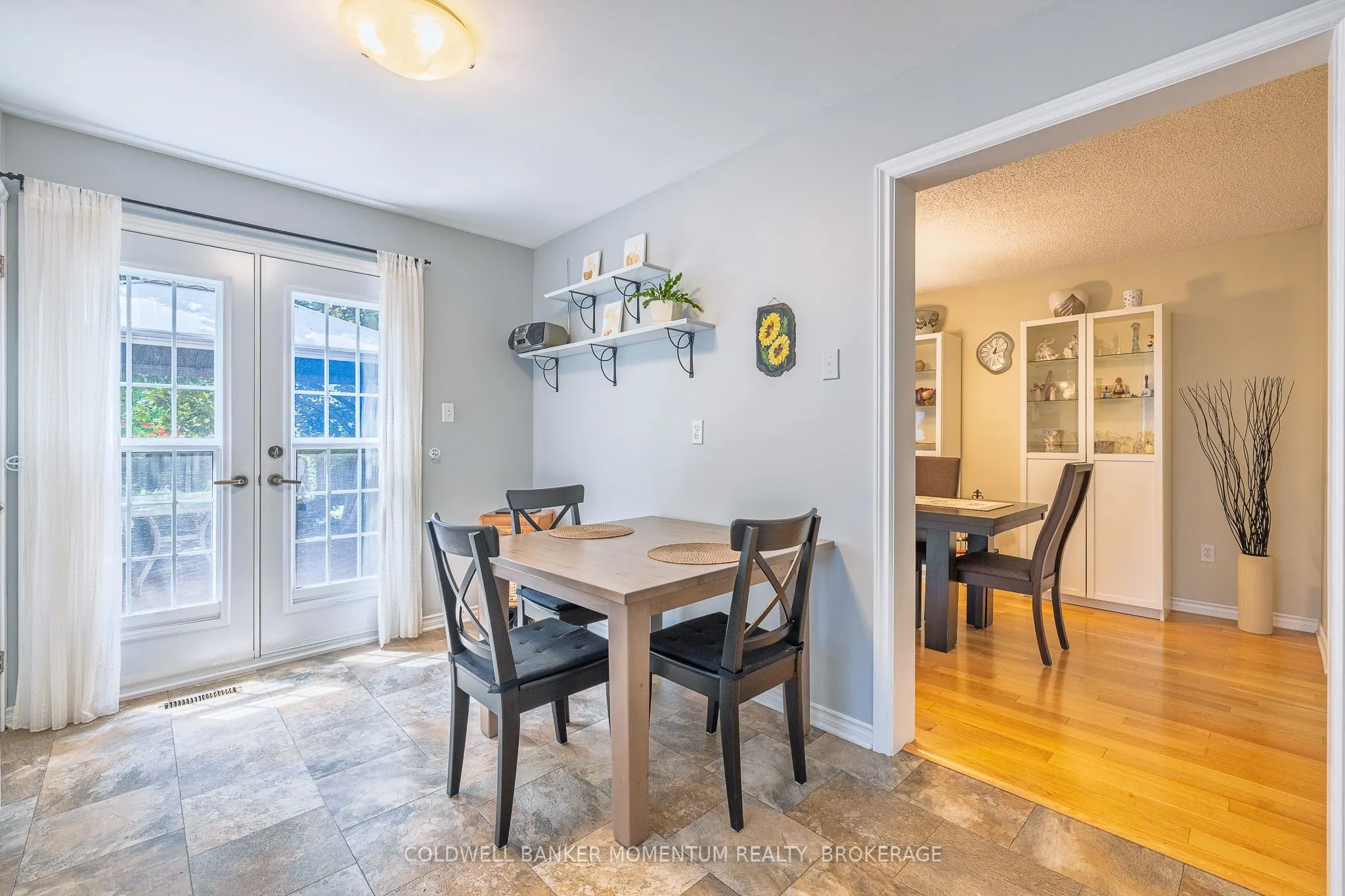4544 IVY GARDENS Crescent