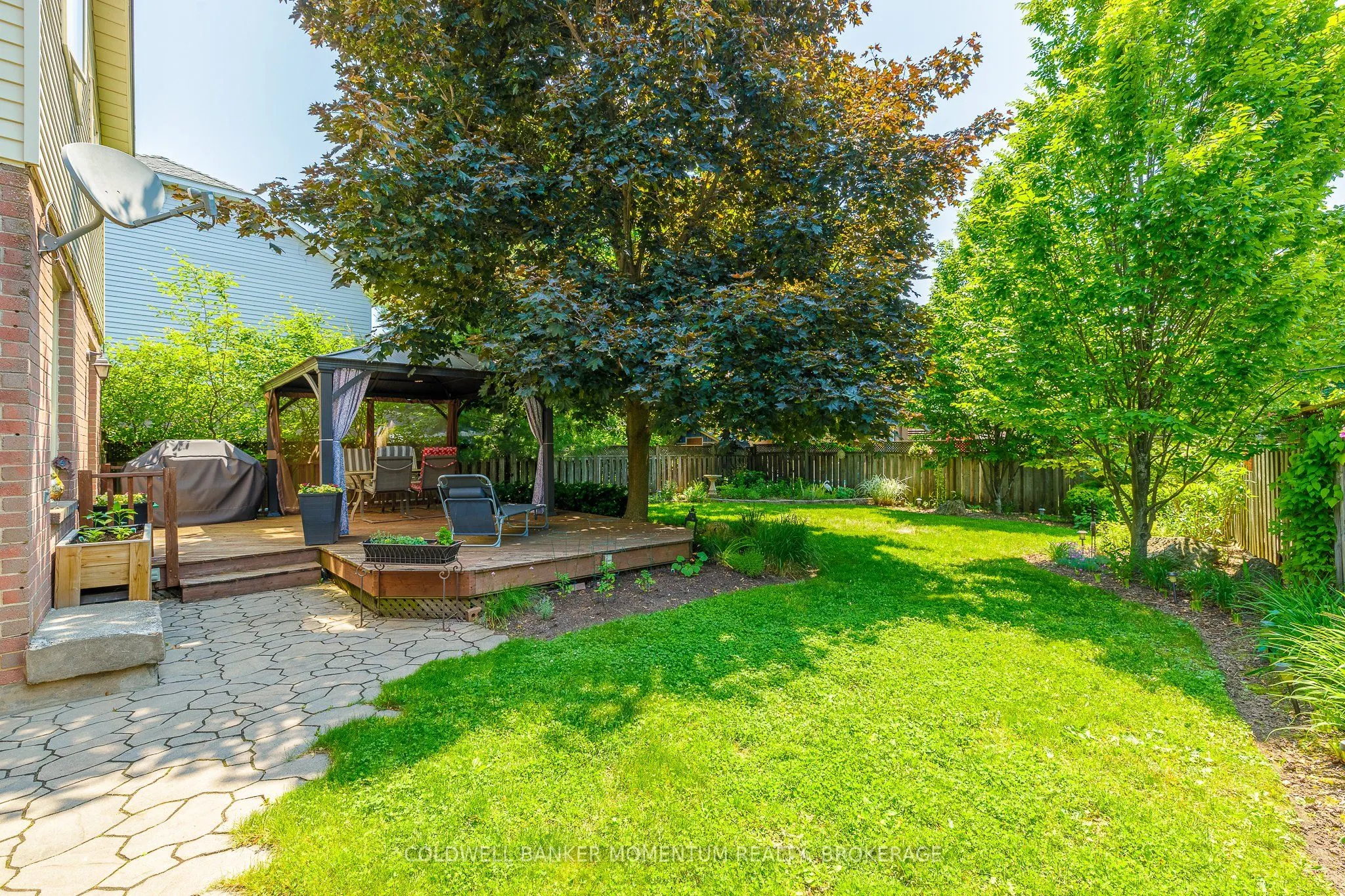 4544 IVY GARDENS Crescent