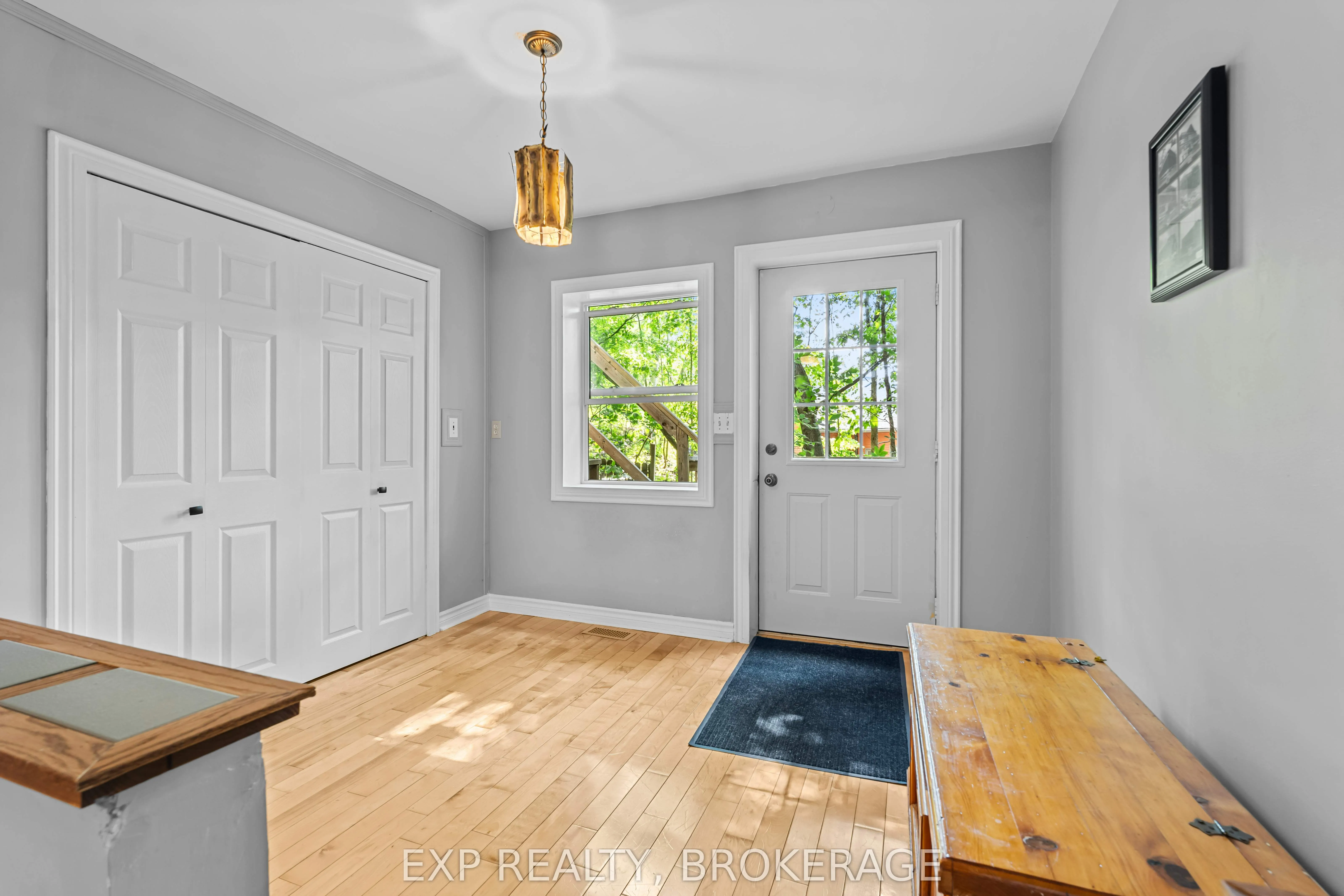 5525 RIDEAU Road