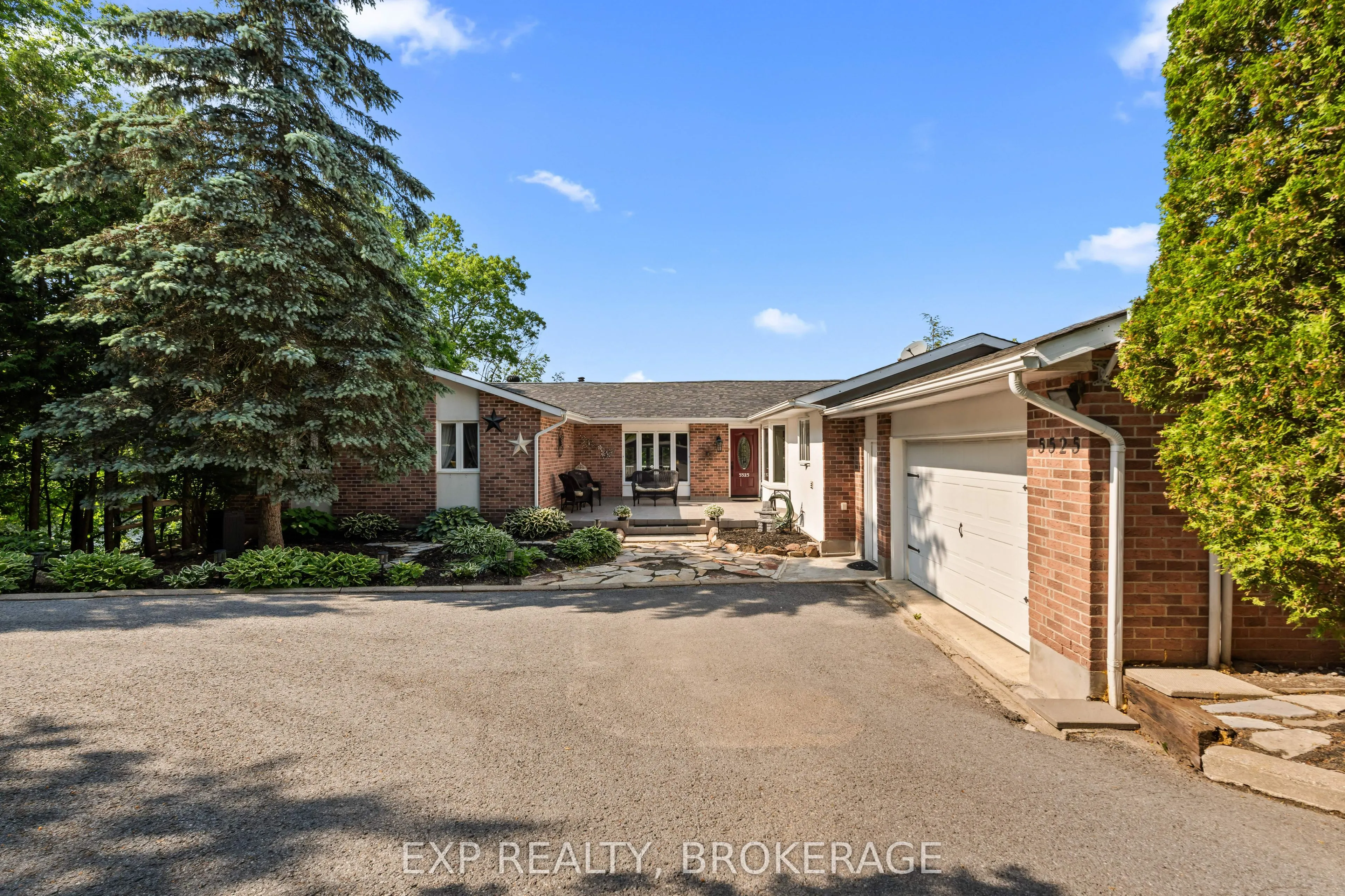 5525 RIDEAU Road