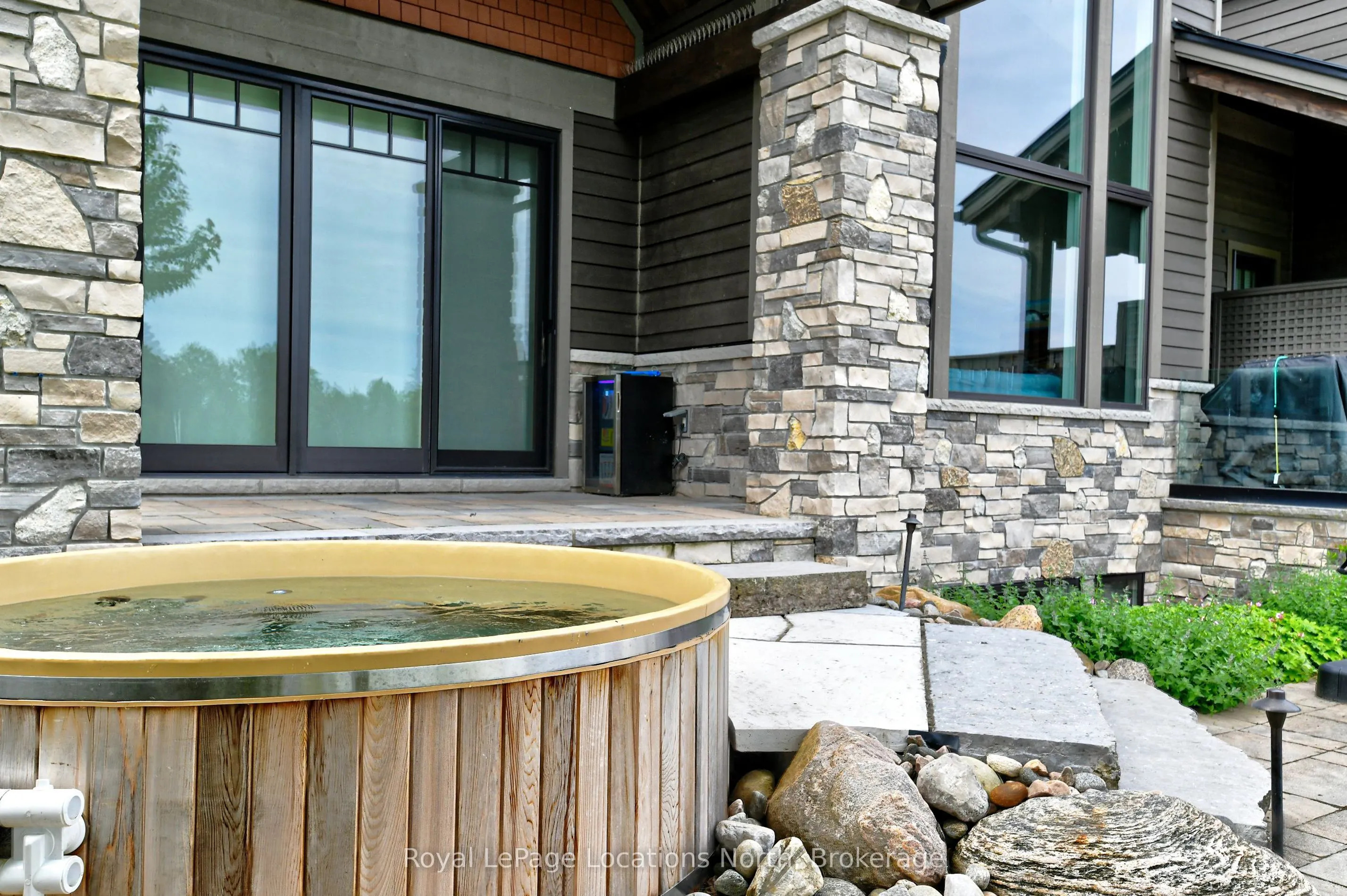 129 Georgian Bay Lane, #11