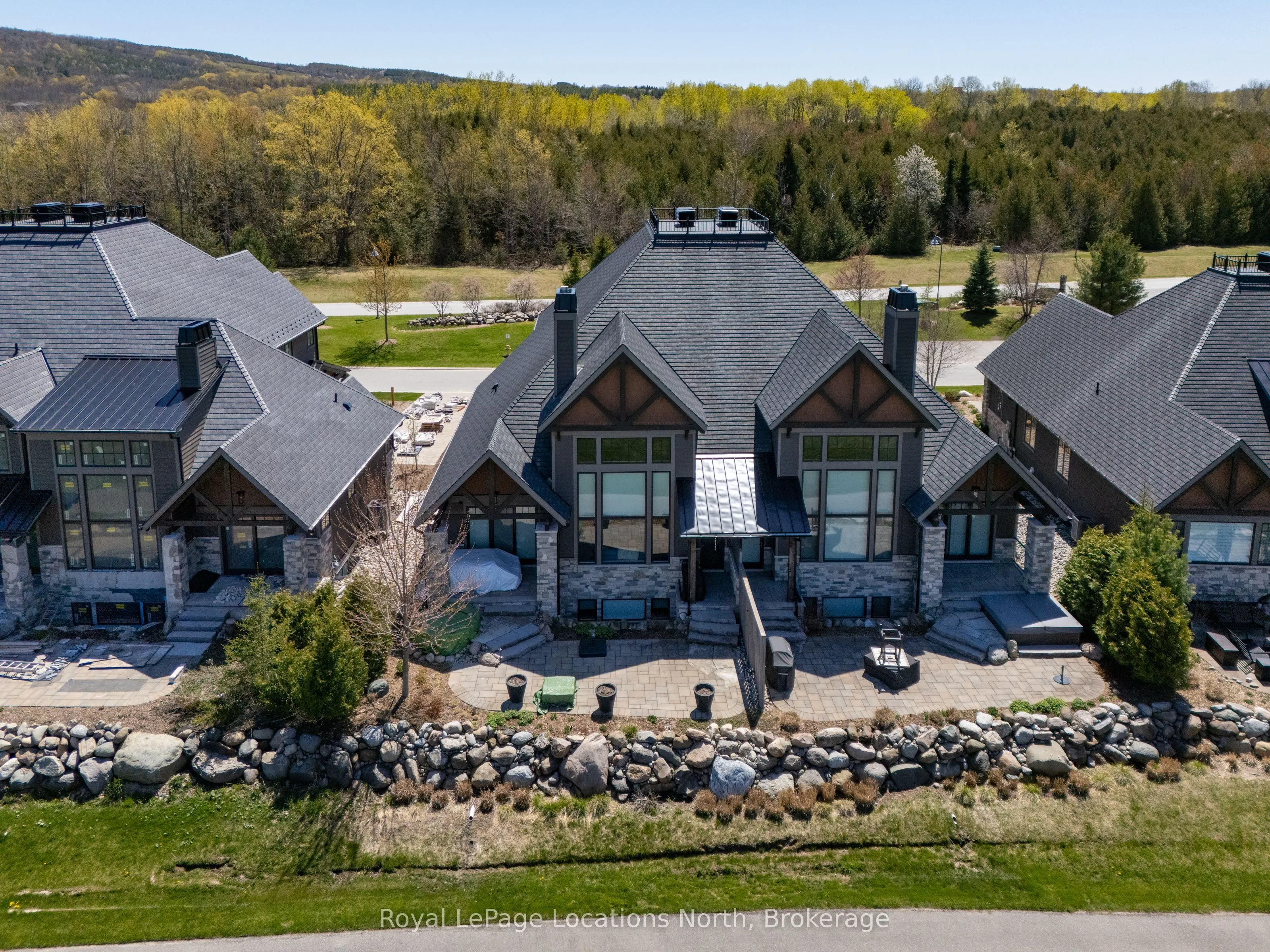 129 Georgian Bay Lane, #11