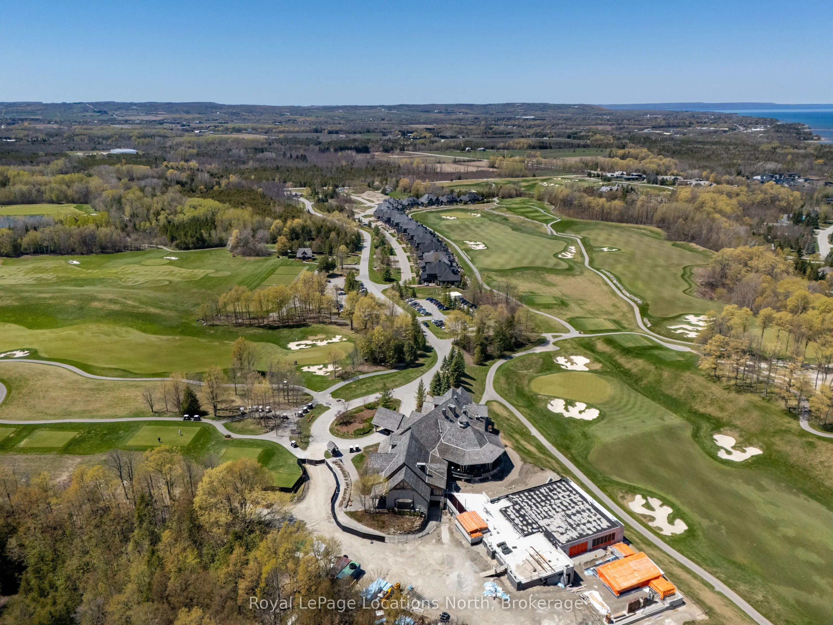 129 Georgian Bay Lane, #11
