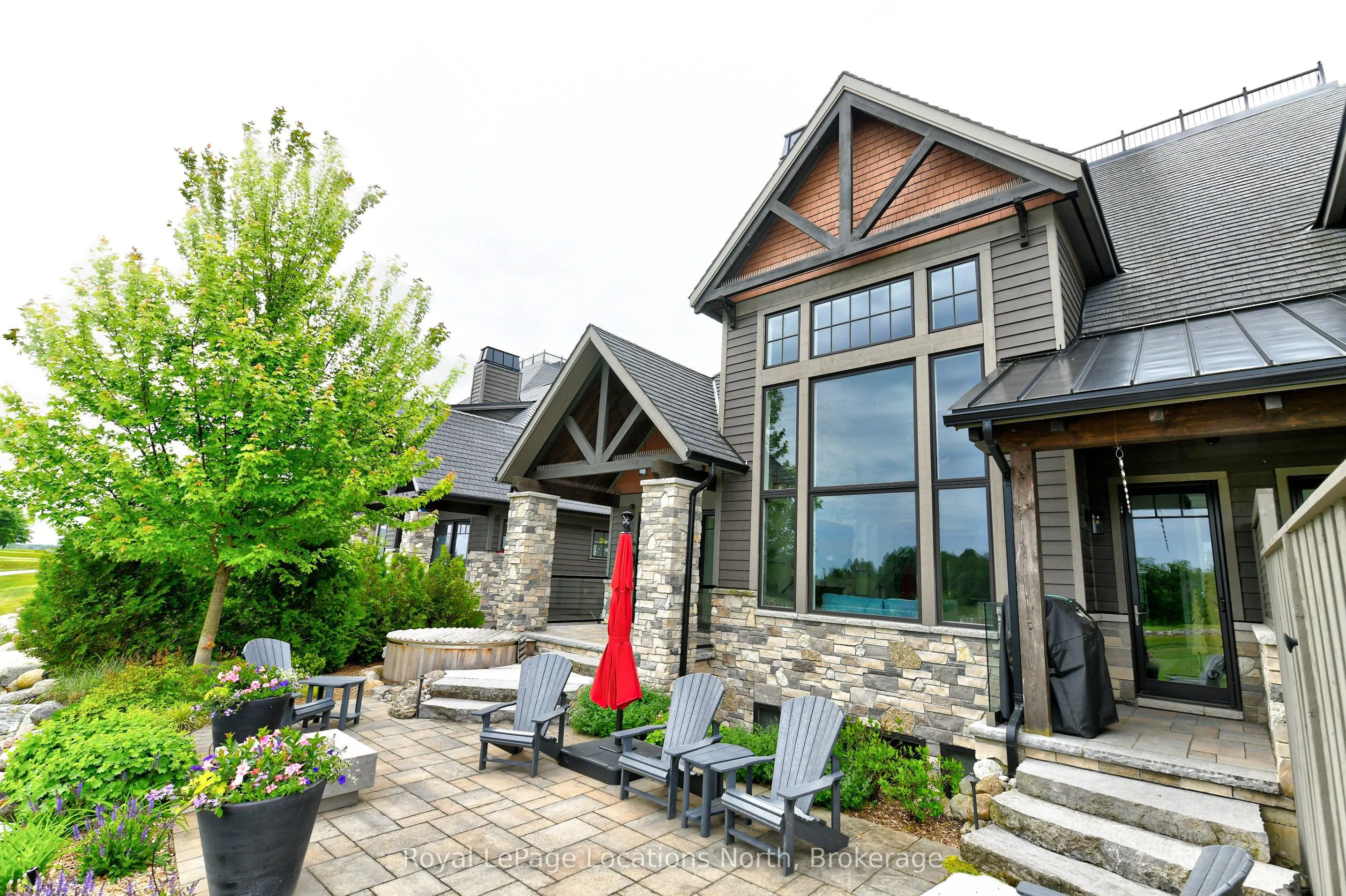129 Georgian Bay Lane, #11
