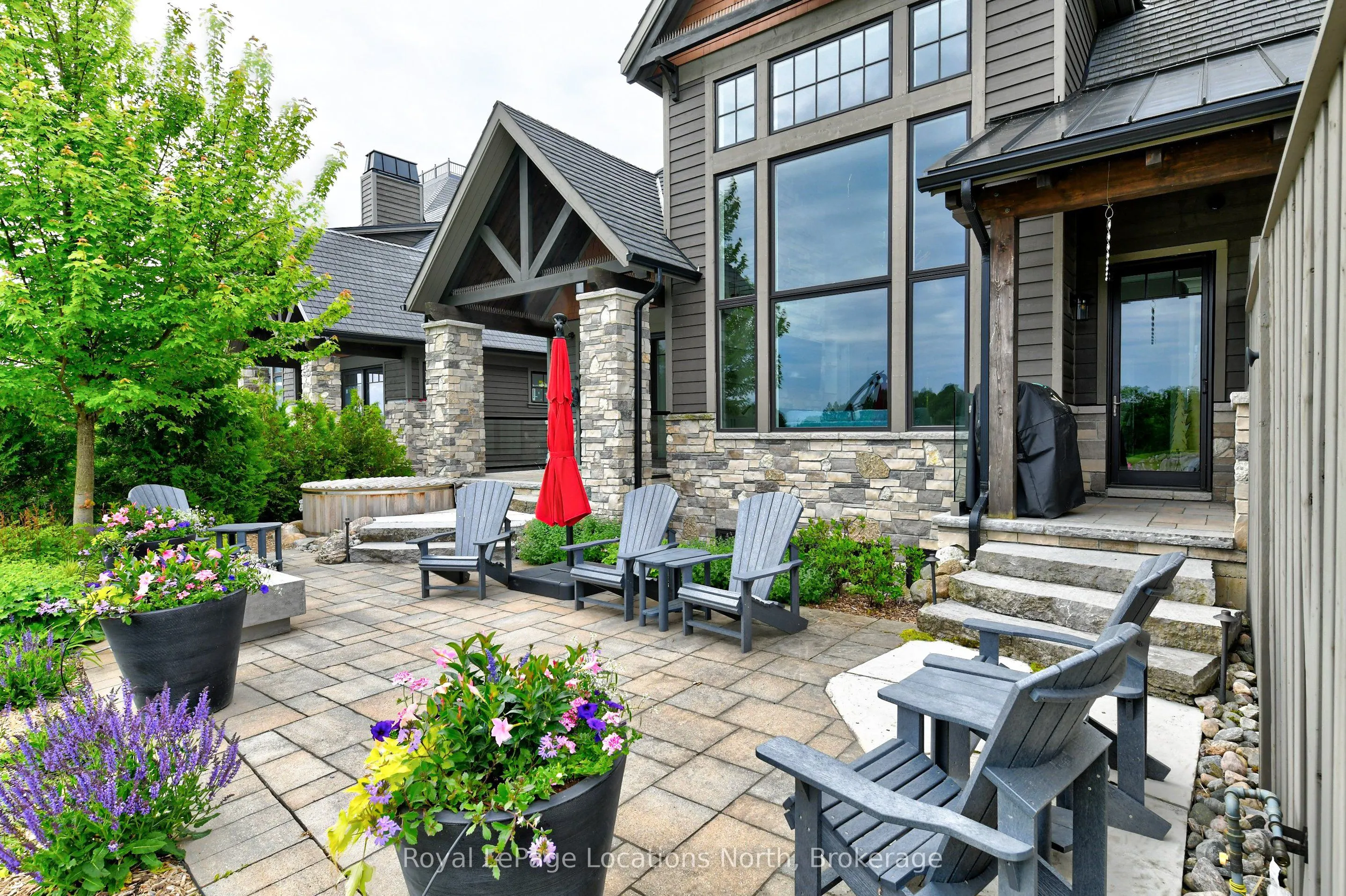 129 Georgian Bay Lane, #11