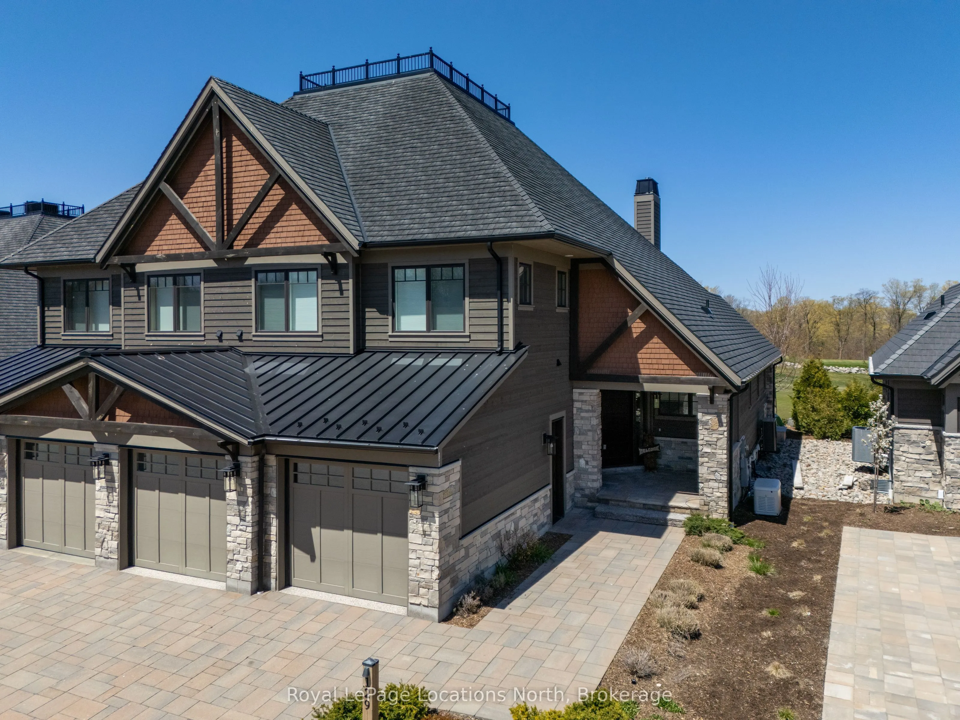 129 Georgian Bay Lane, #11