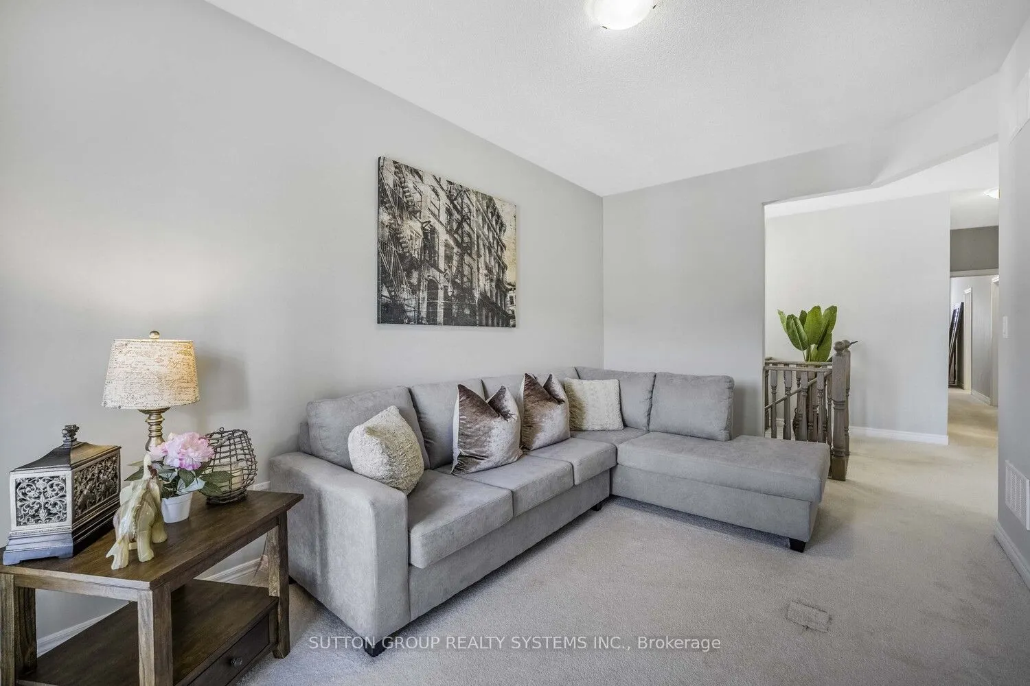 93 Westfield Crescent
