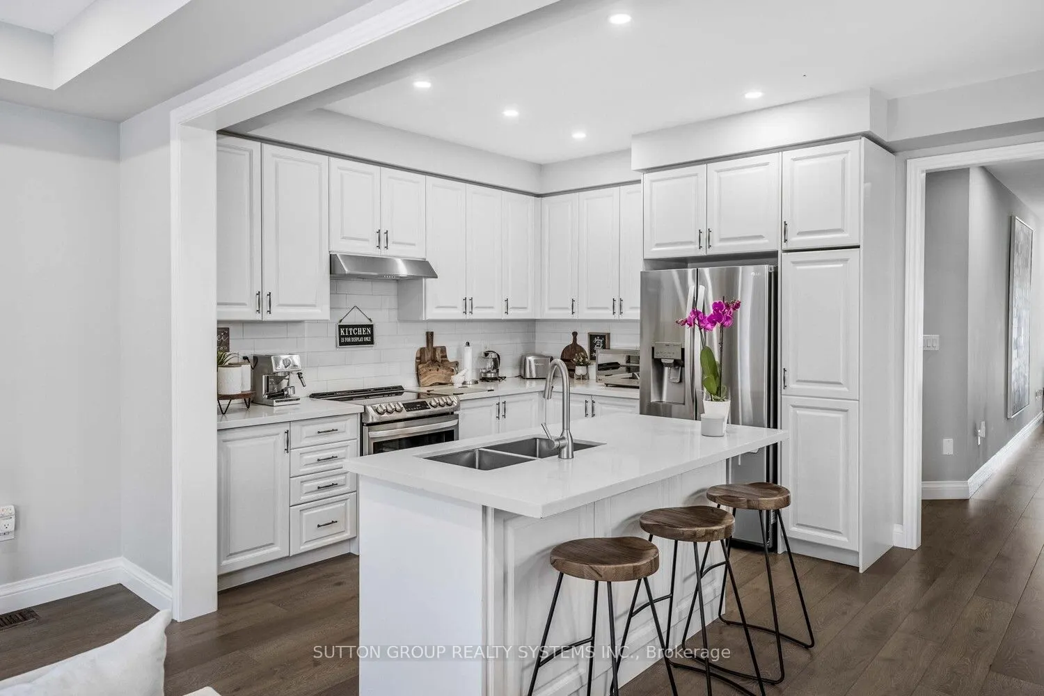 93 Westfield Crescent