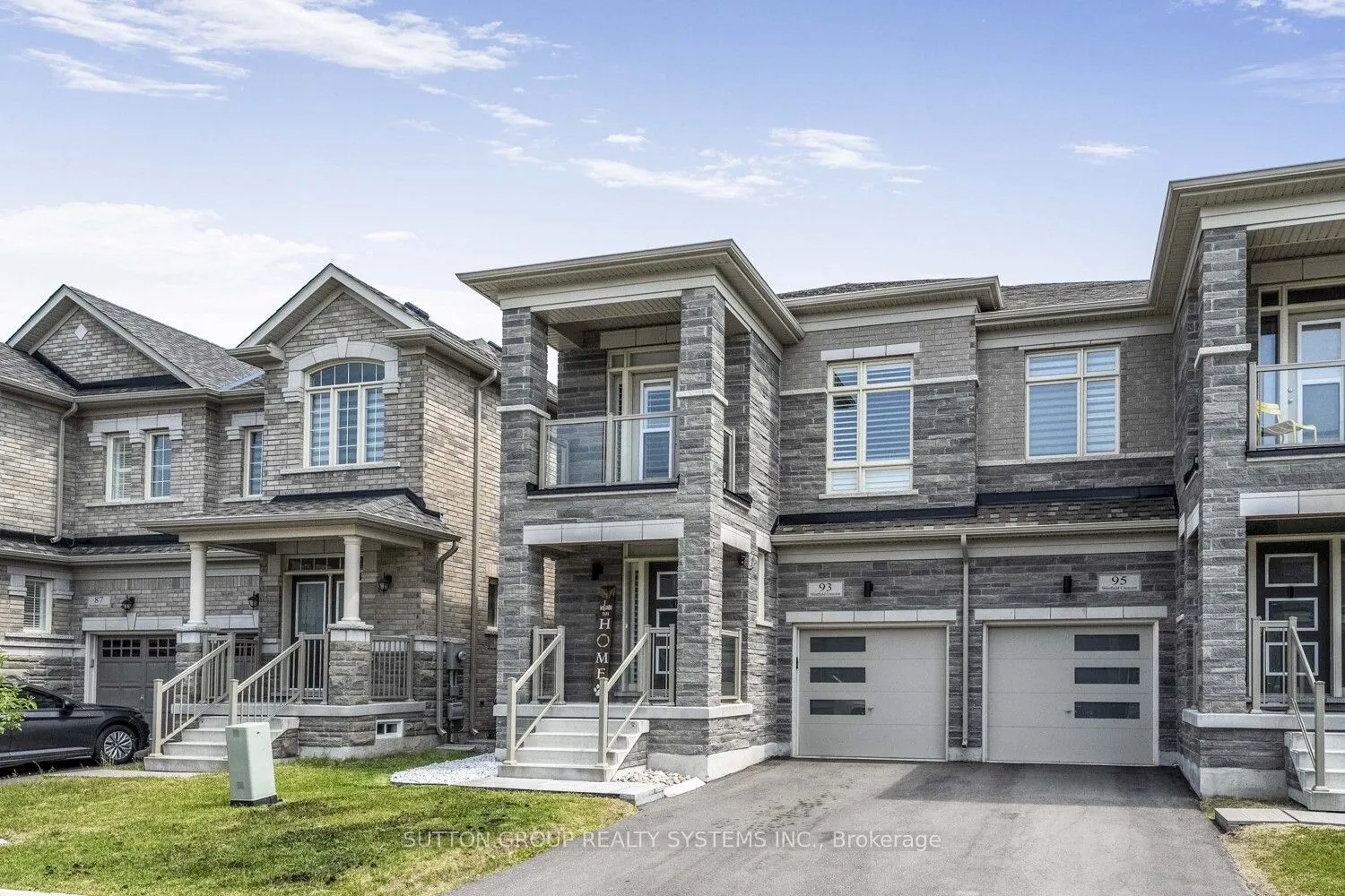 93 Westfield Crescent