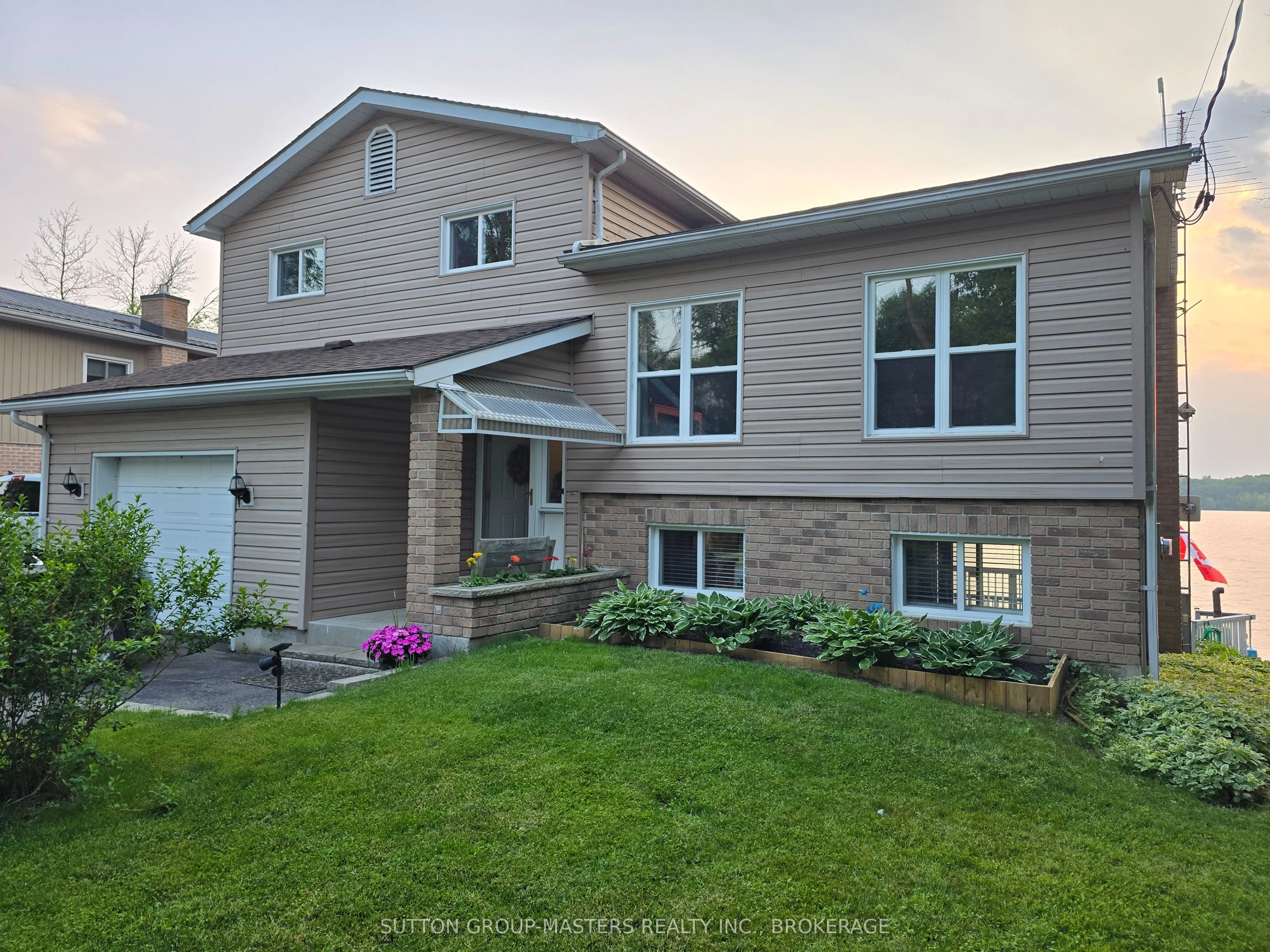 20B Oak Lane