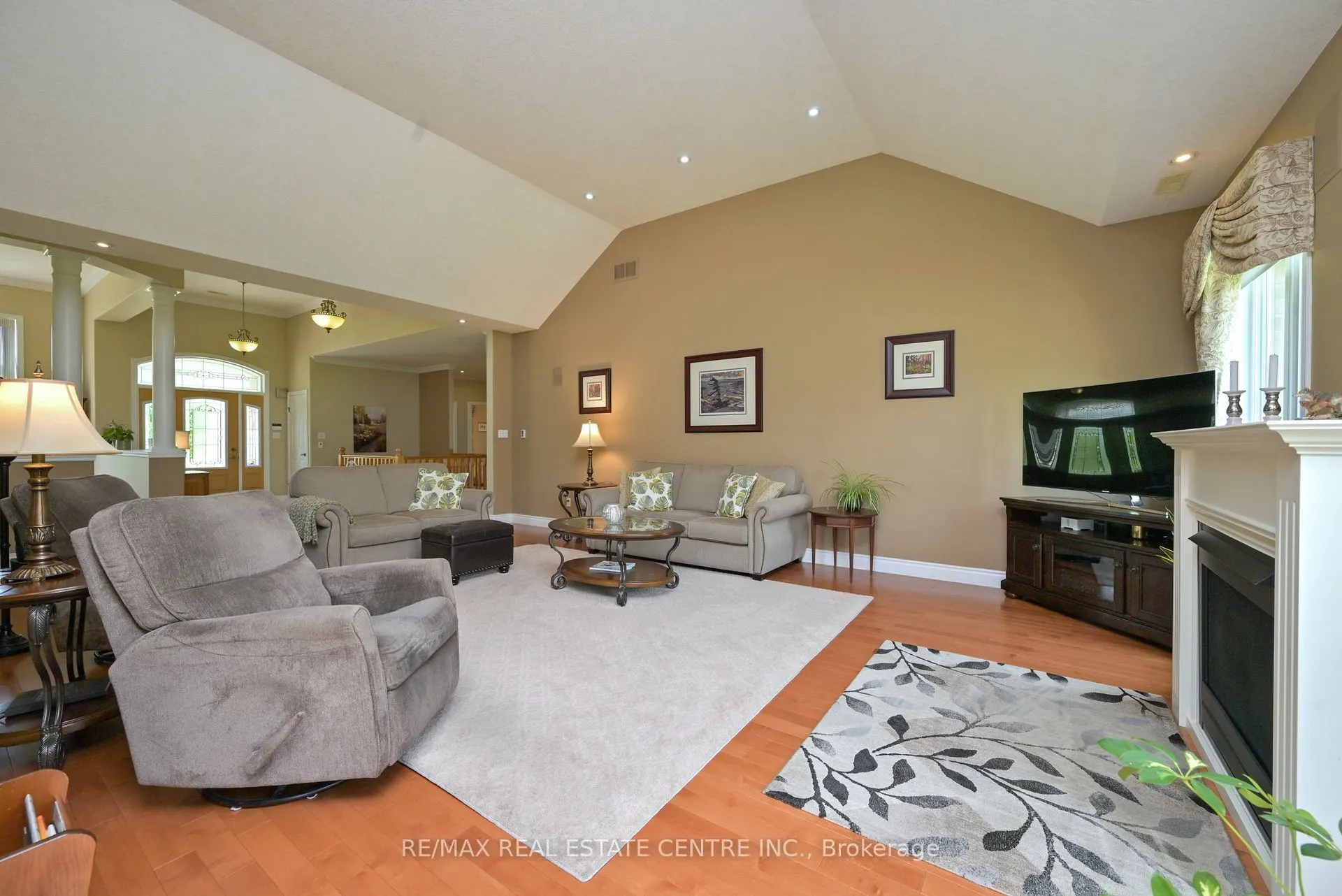 40 Brookhaven Crescent