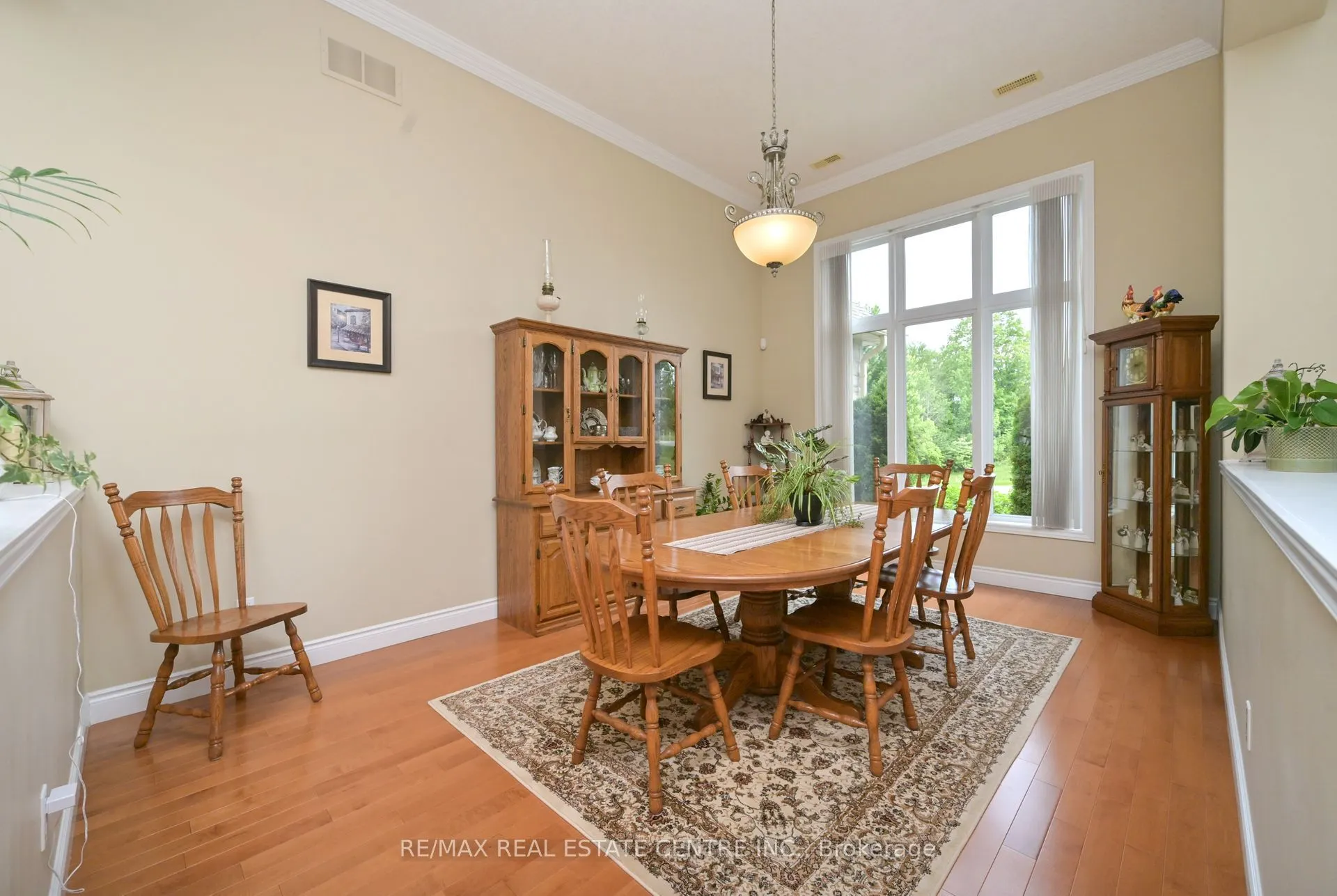 40 Brookhaven Crescent