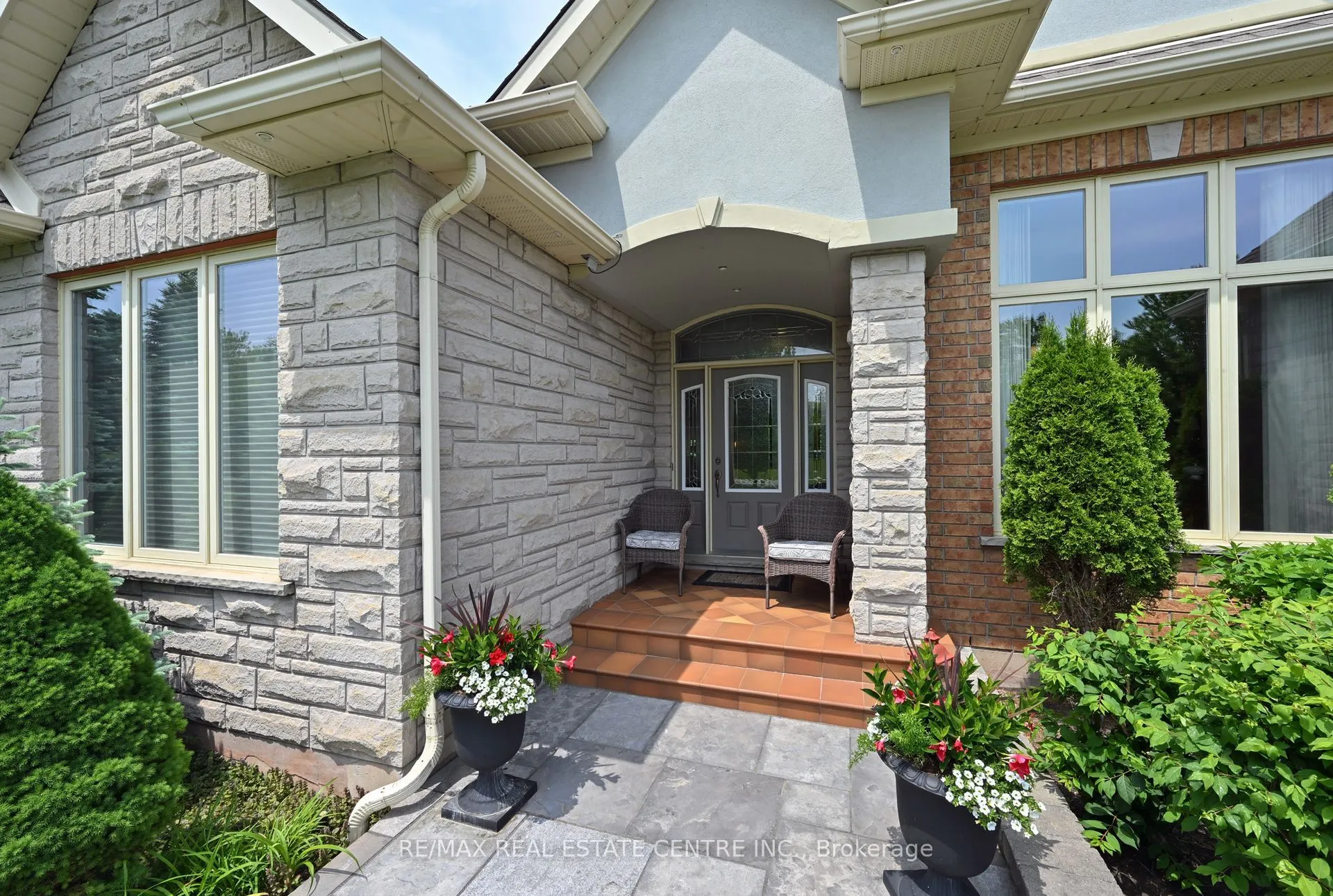 40 Brookhaven Crescent