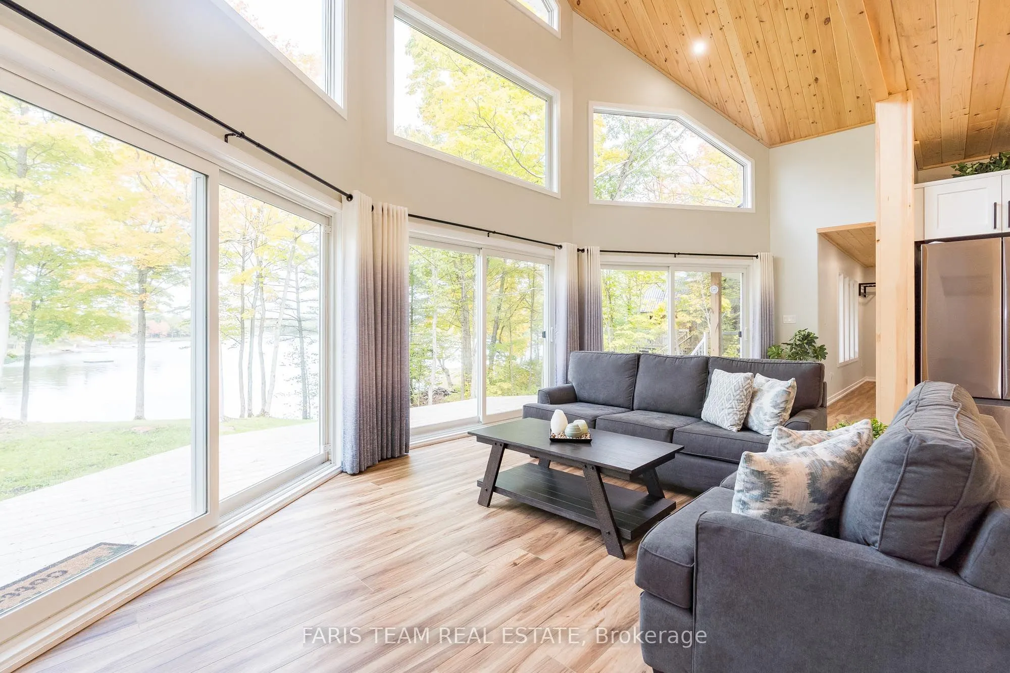 9316 Georgian Bay Shore