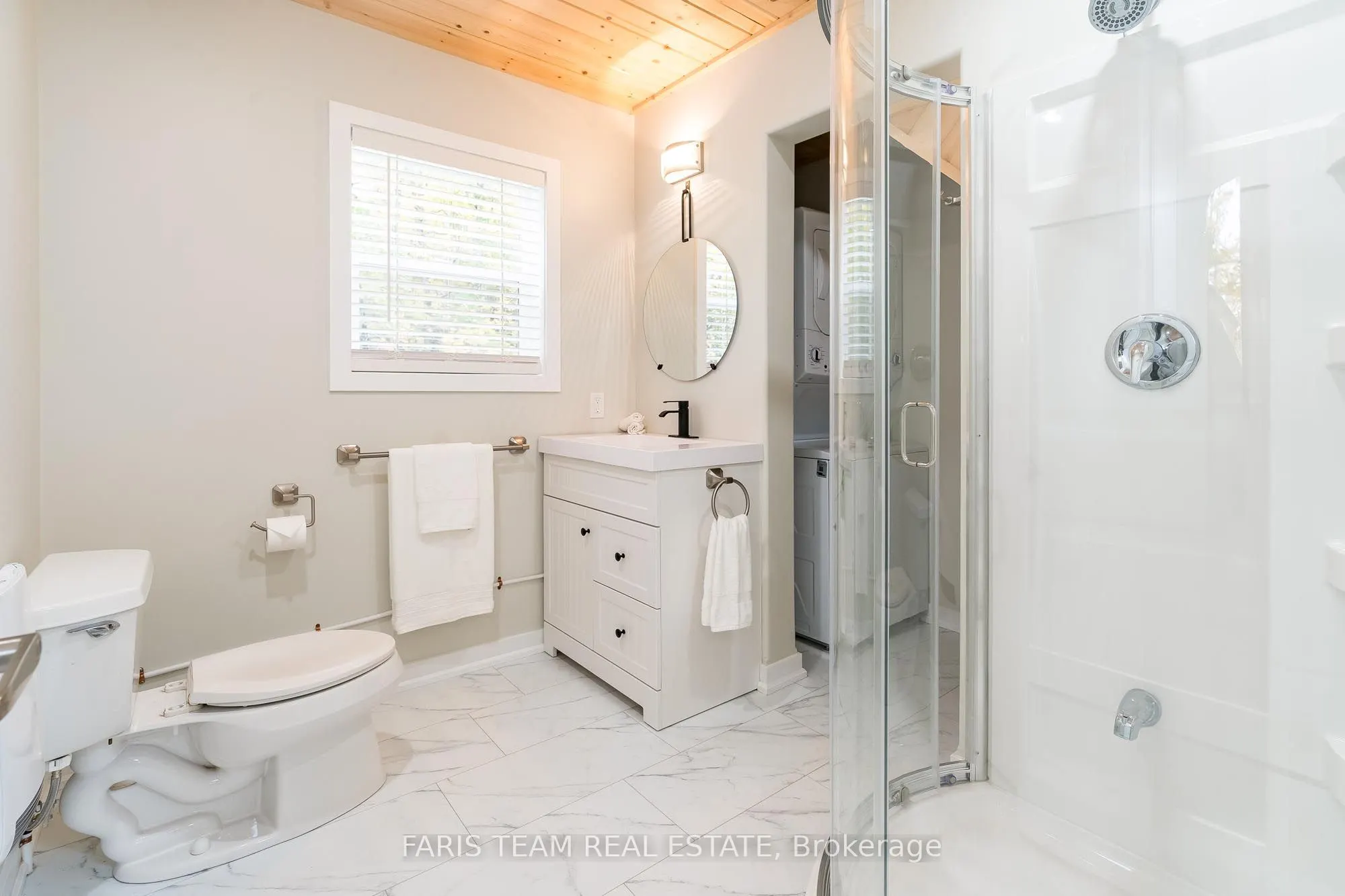 9316 Georgian Bay Shore