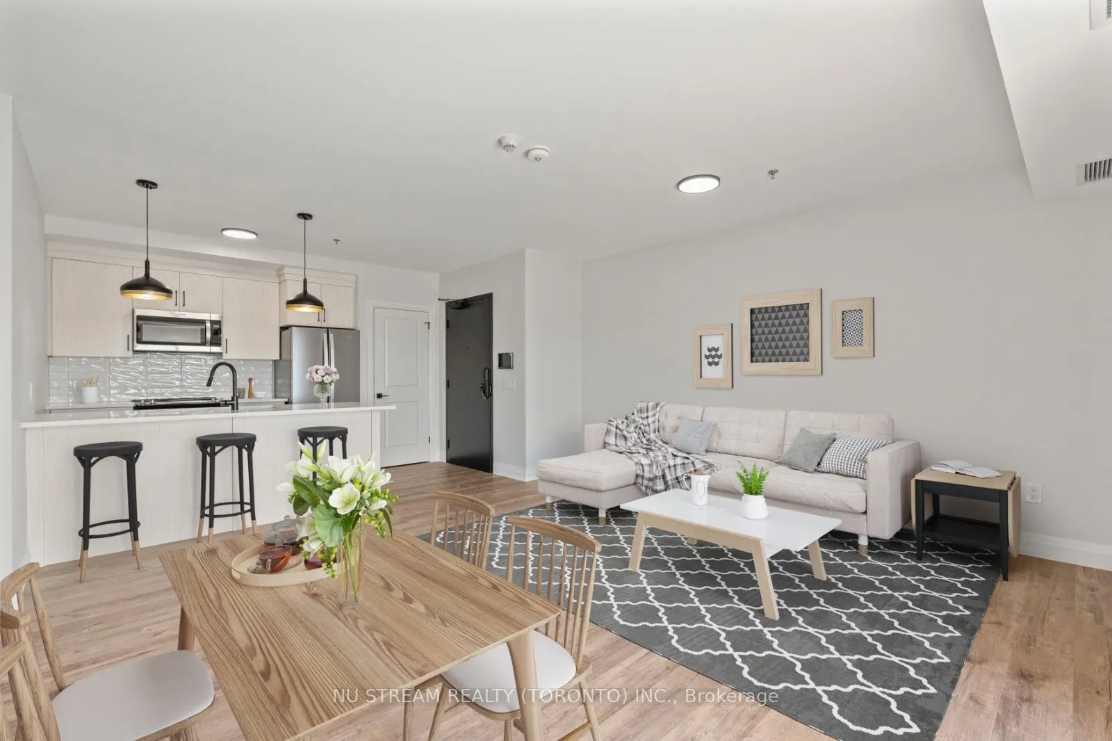 4775 WALKER Road, #513