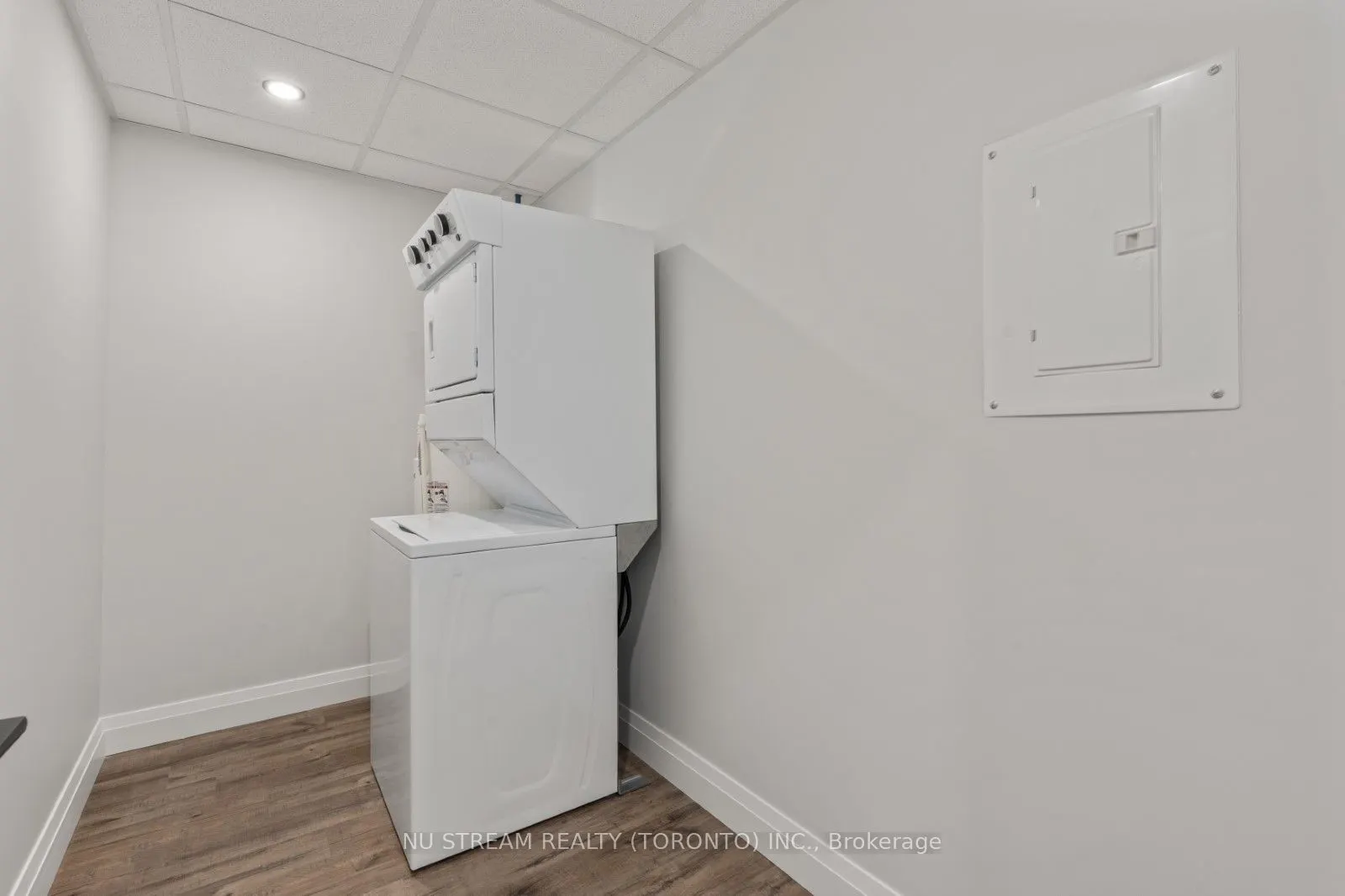 4775 WALKER Road, #513