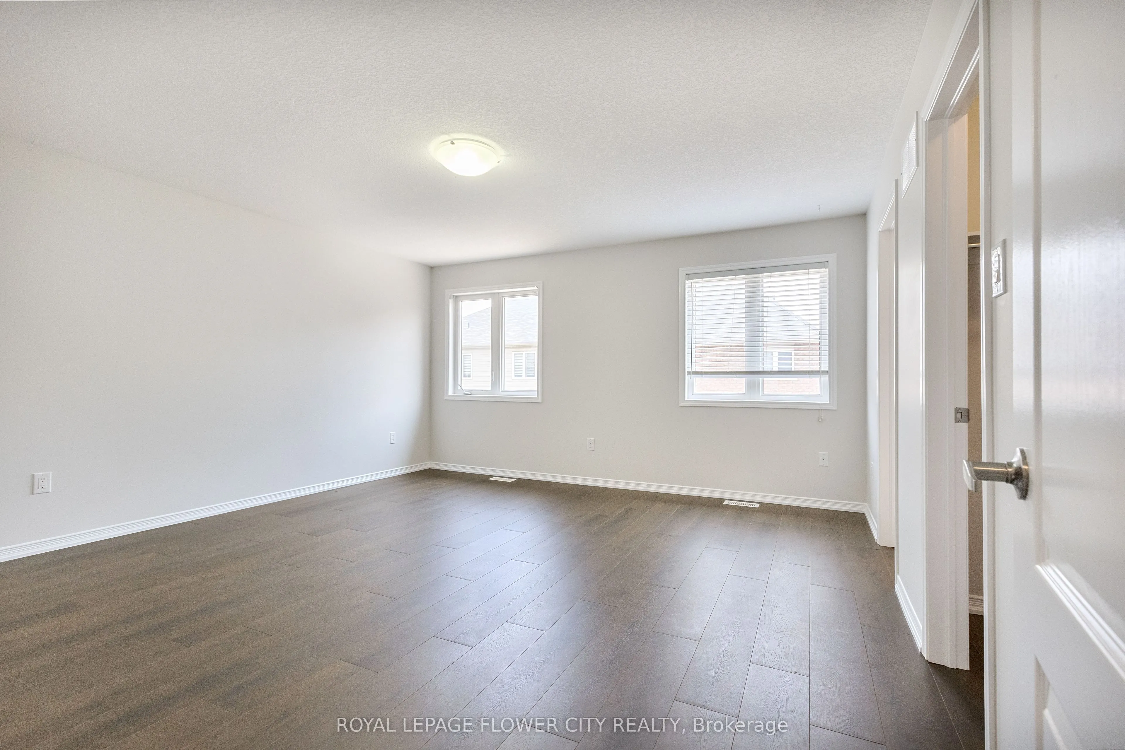 25 Munro Circle